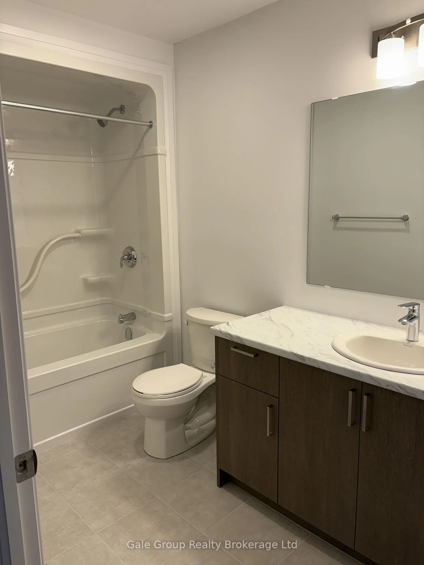 Photo 23 of Unit Main/Upper, 182-7 Bridge Crescent, Minto — HOMEH