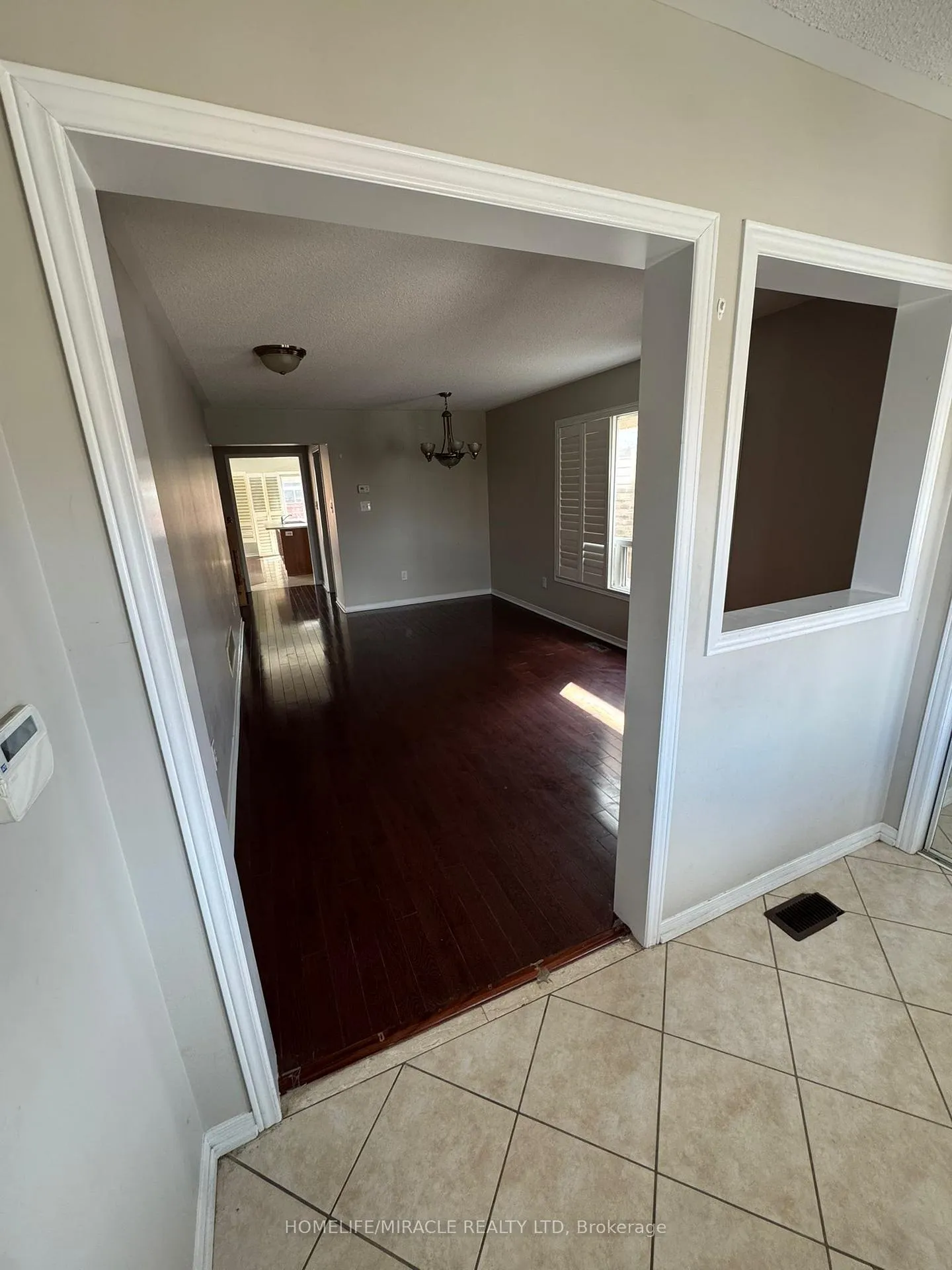 Photo 2 of 95 Sleightholme Crescent, Brampton, Bram East — HOMEH