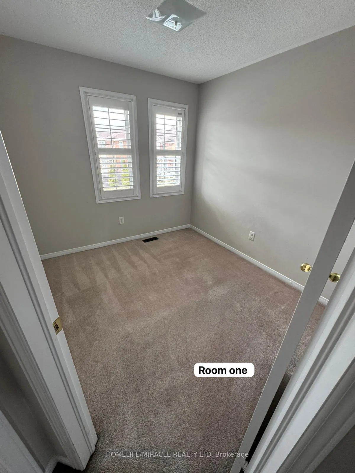 Photo 11 of 95 Sleightholme Crescent, Brampton, Bram East — HOMEH