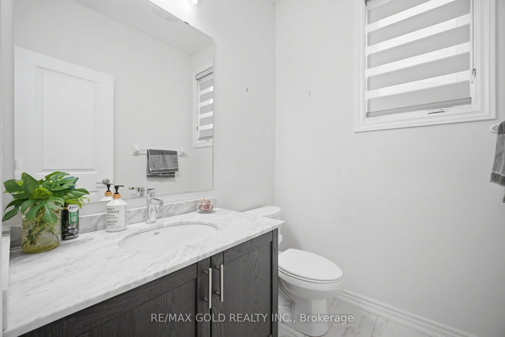Photo 13 of 28 Calabria Drive, Caledon, Rural Caledon — HOMEH