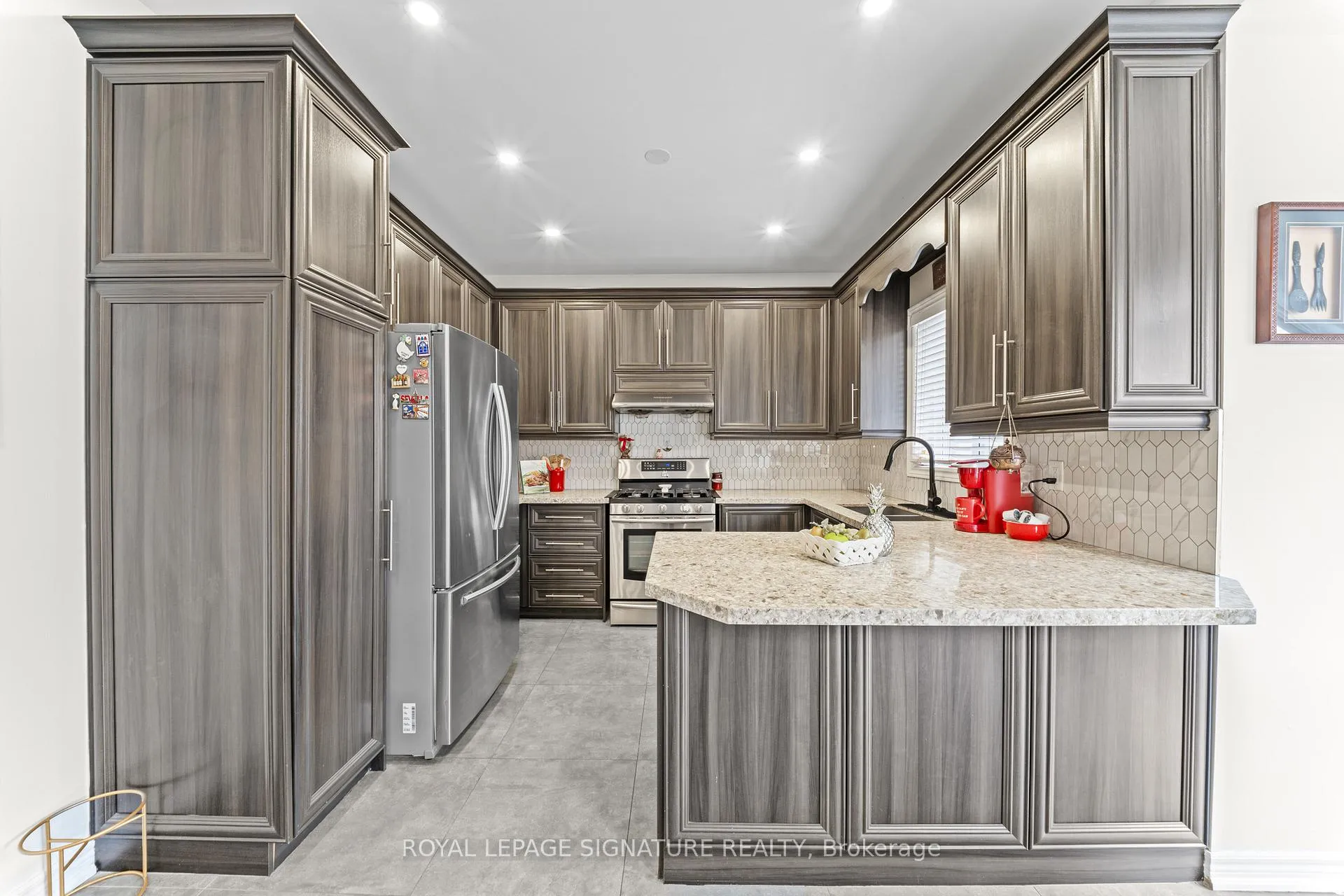 Photo 12 of 16 Clearjoy Street, Brampton, Madoc — HOMEH