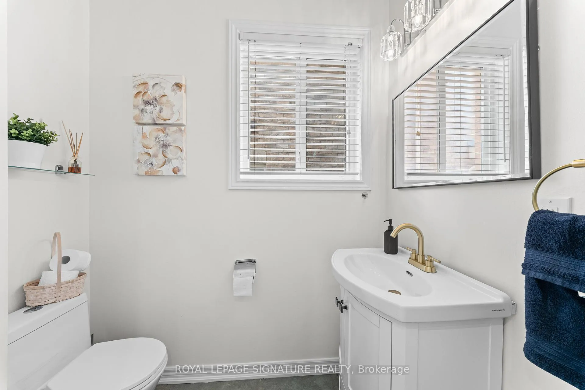 Photo 15 of 16 Clearjoy Street, Brampton, Madoc — HOMEH