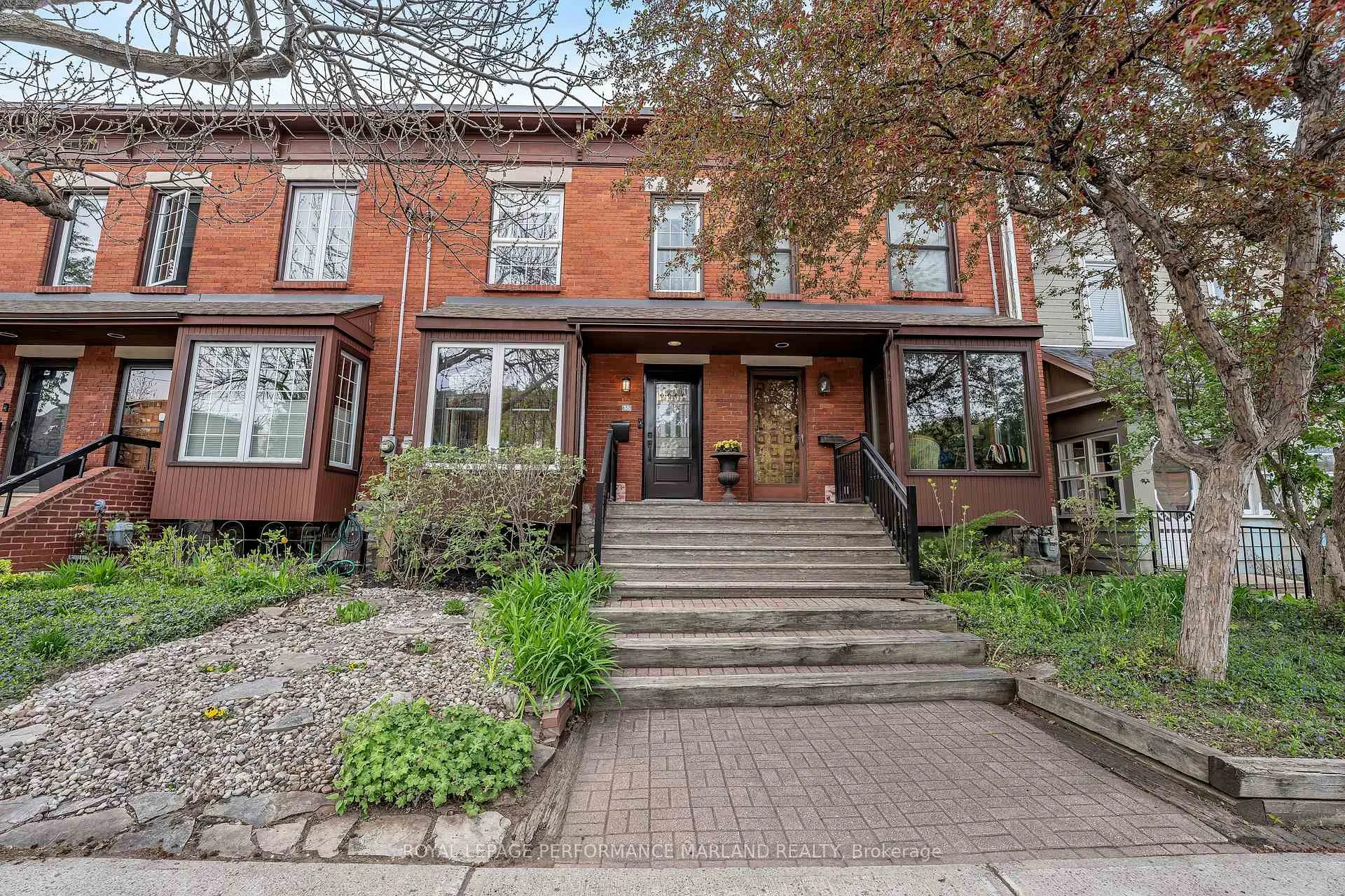 Photo 1 of 35 Strathcona Avenue, Ottawa, Glebe — HOMEH