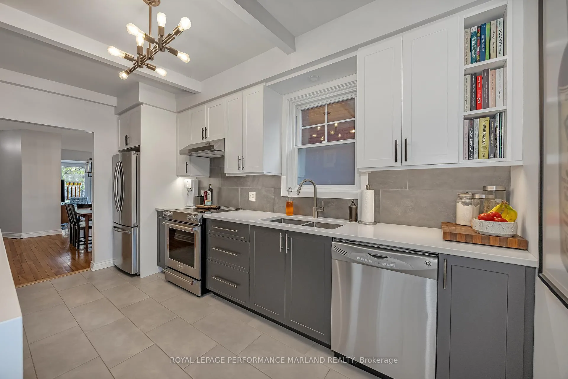 Photo 9 of 35 Strathcona Avenue, Ottawa, Glebe — HOMEH