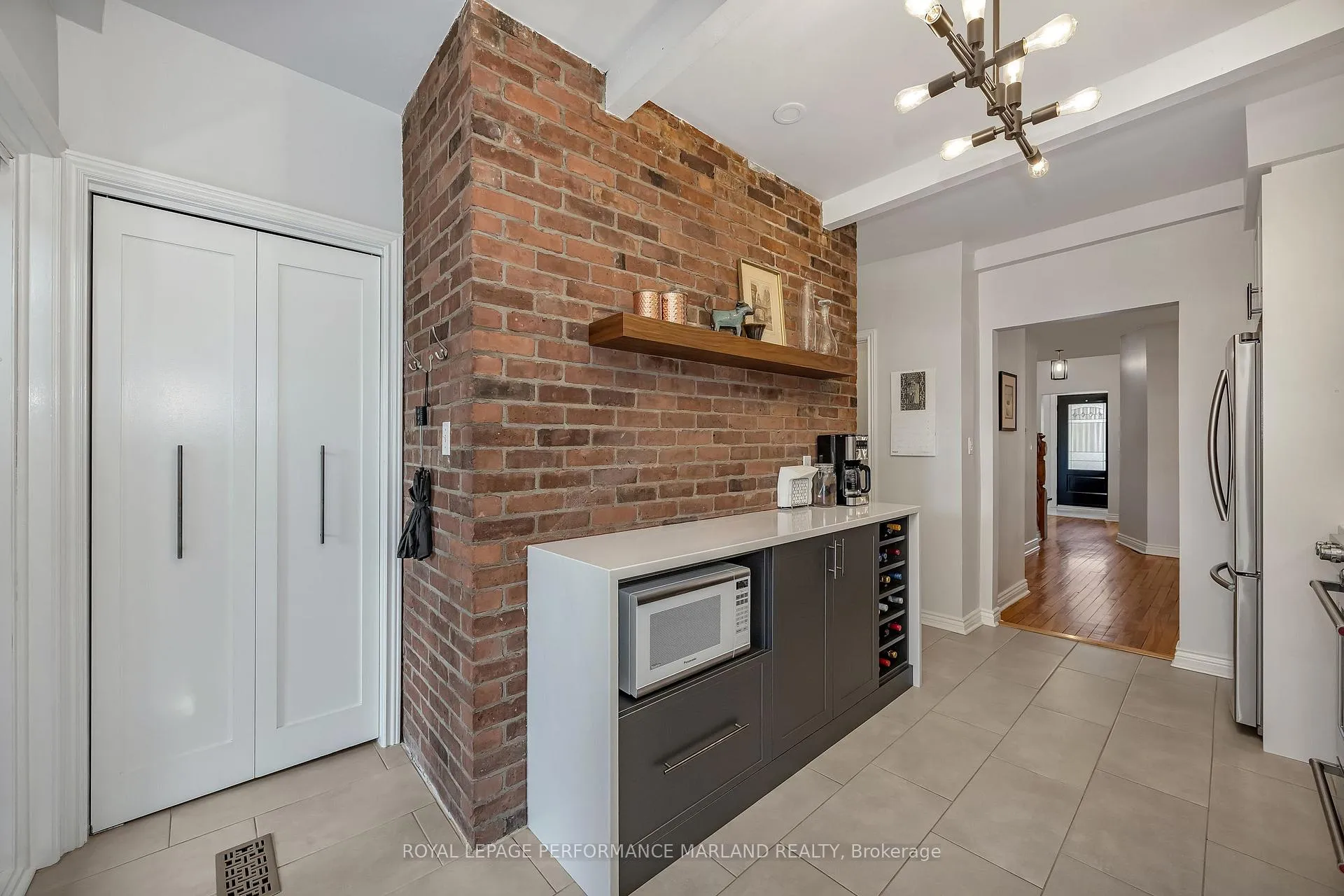 Photo 10 of 35 Strathcona Avenue, Ottawa, Glebe — HOMEH