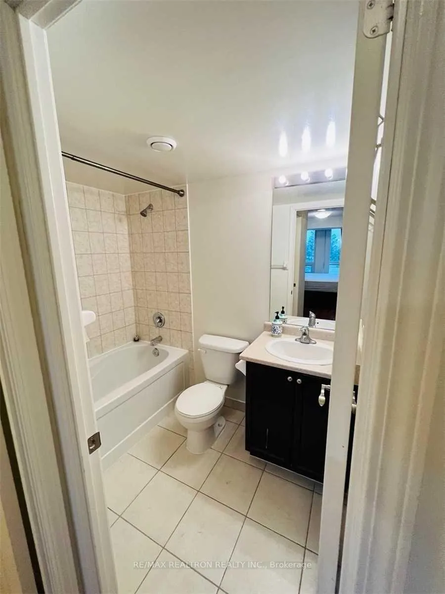 Photo 8 of Unit 207, 88 Grangeway Avenue, Scarborough, Woburn — HOMEH