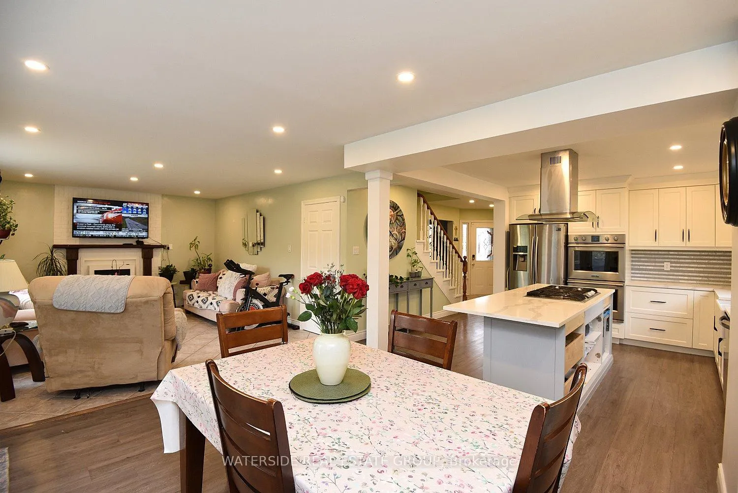 Photo 7 of 126 Bastille Street, Hamilton, Barnstown — HOMEH