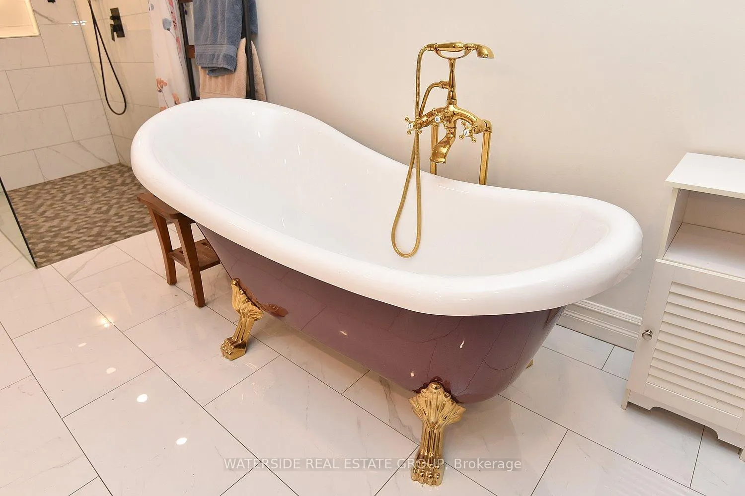 Photo 23 of 126 Bastille Street, Hamilton, Barnstown — HOMEH