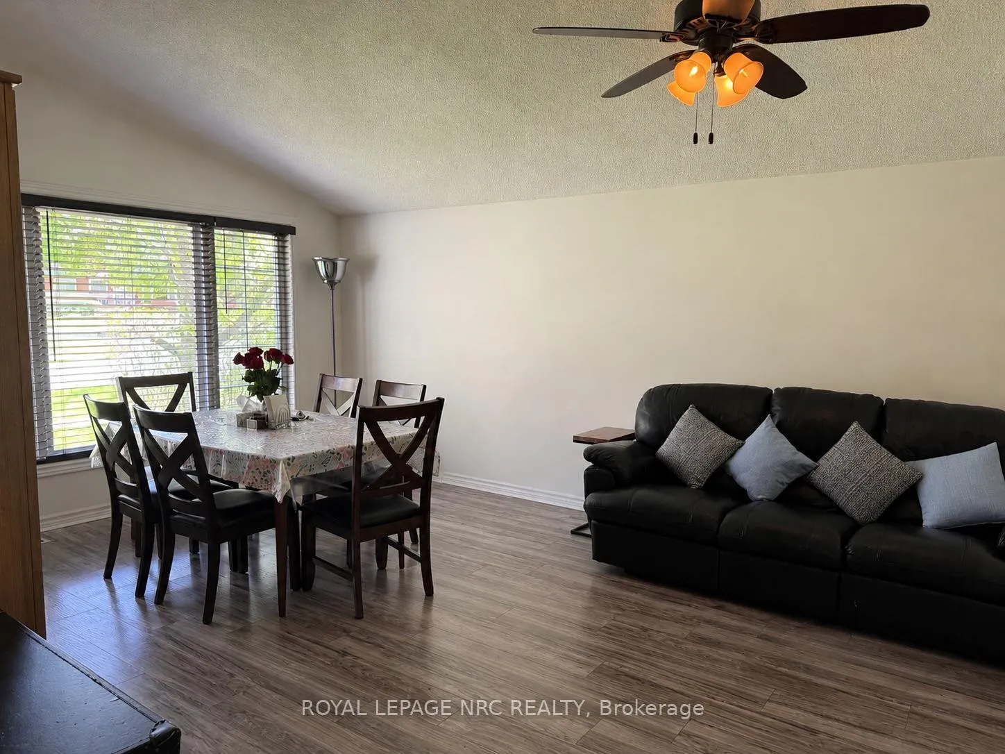 Photo 8 of 3 Clearview Heights, St. Catharines, Burleigh Hill — HOMEH