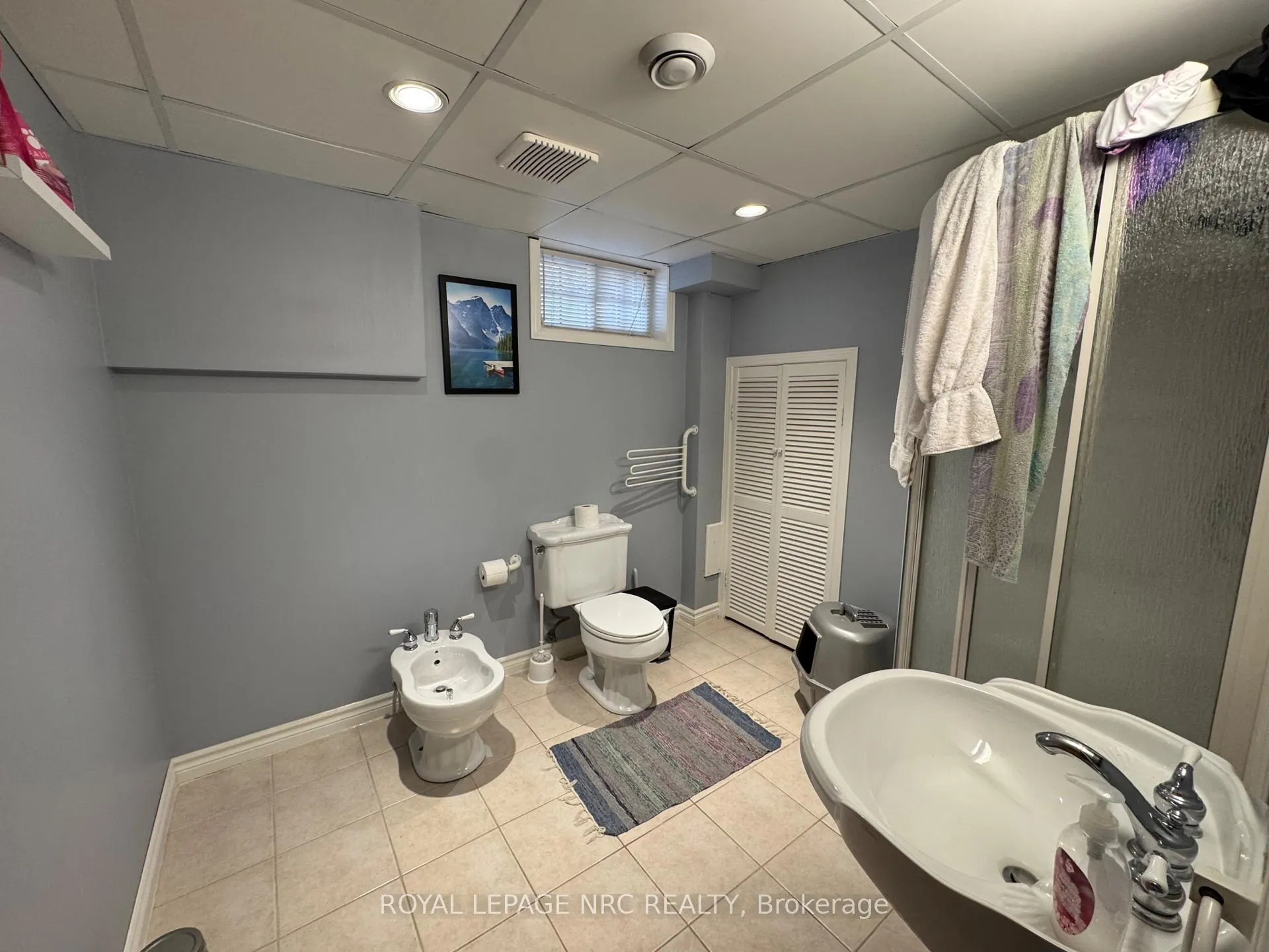 Photo 17 of 3 Clearview Heights, St. Catharines, Burleigh Hill — HOMEH