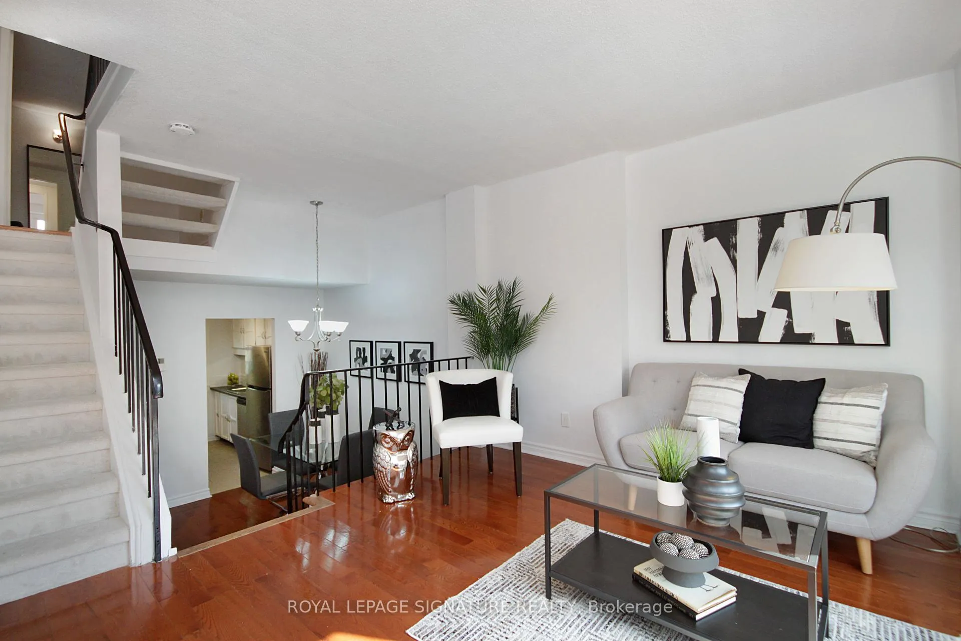 Photo 10 of 36 Lount Street, Toronto, Greenwood-Coxwell — HOMEH