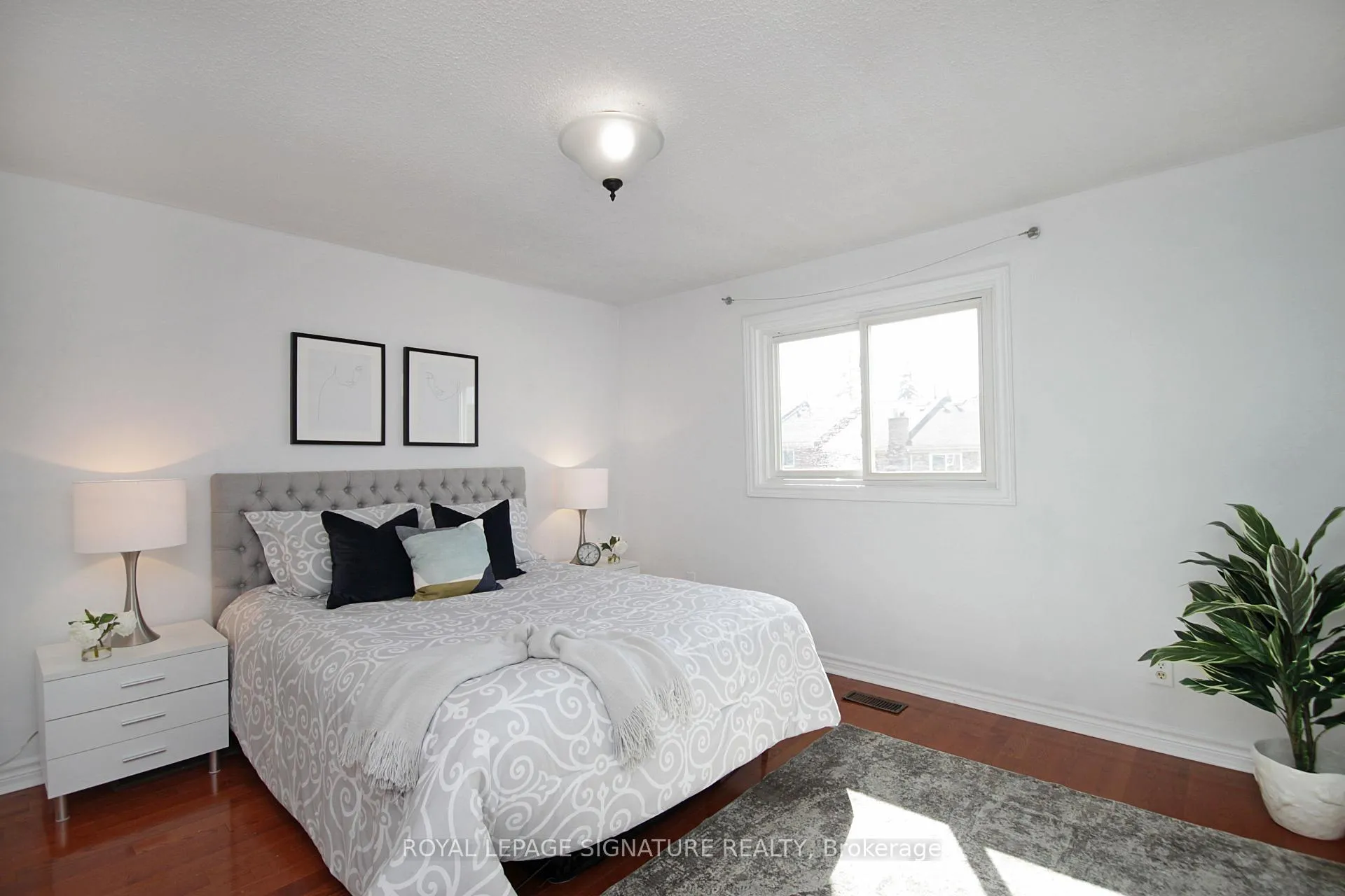 Photo 17 of 36 Lount Street, Toronto, Greenwood-Coxwell — HOMEH