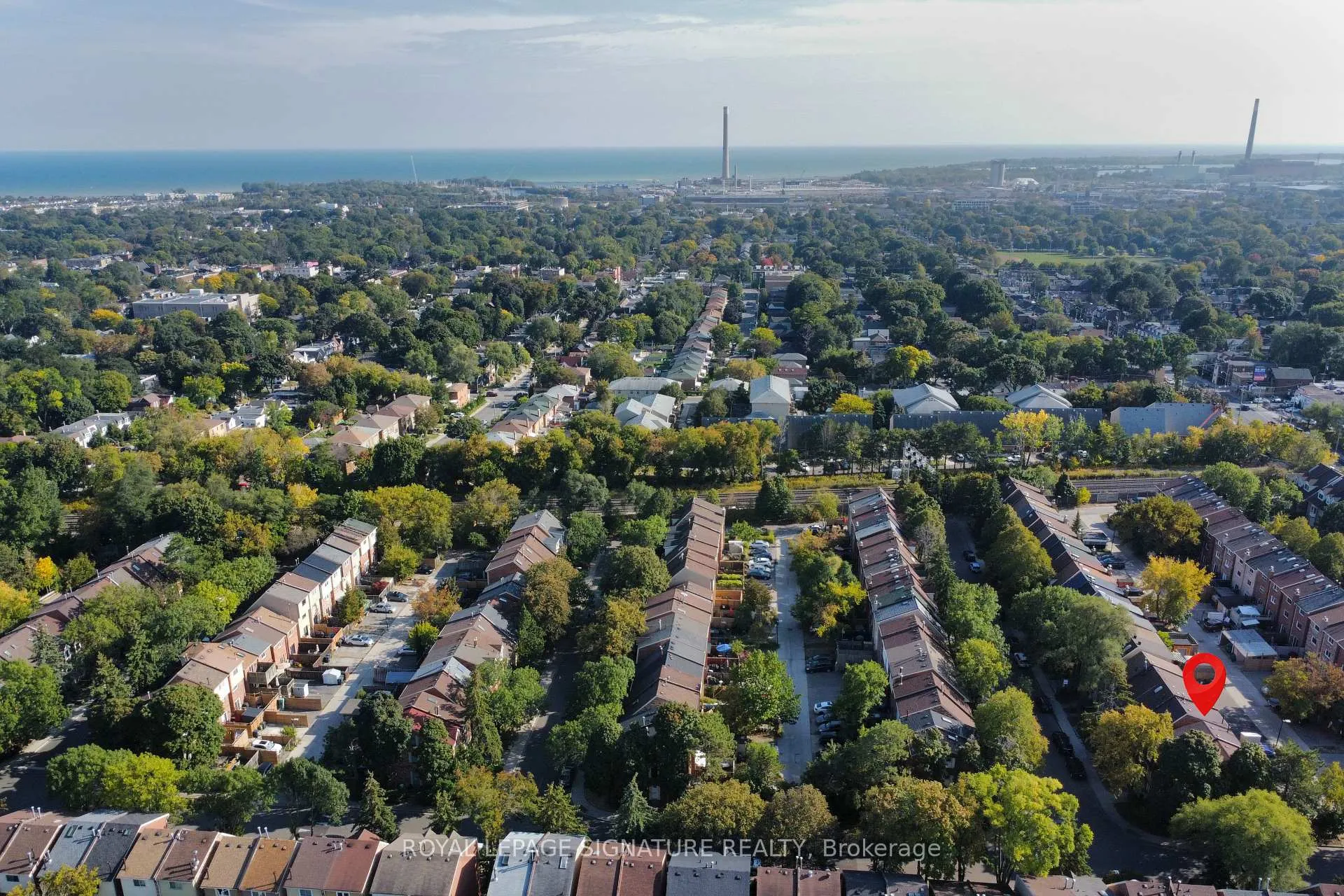 Photo 27 of 36 Lount Street, Toronto, Greenwood-Coxwell — HOMEH
