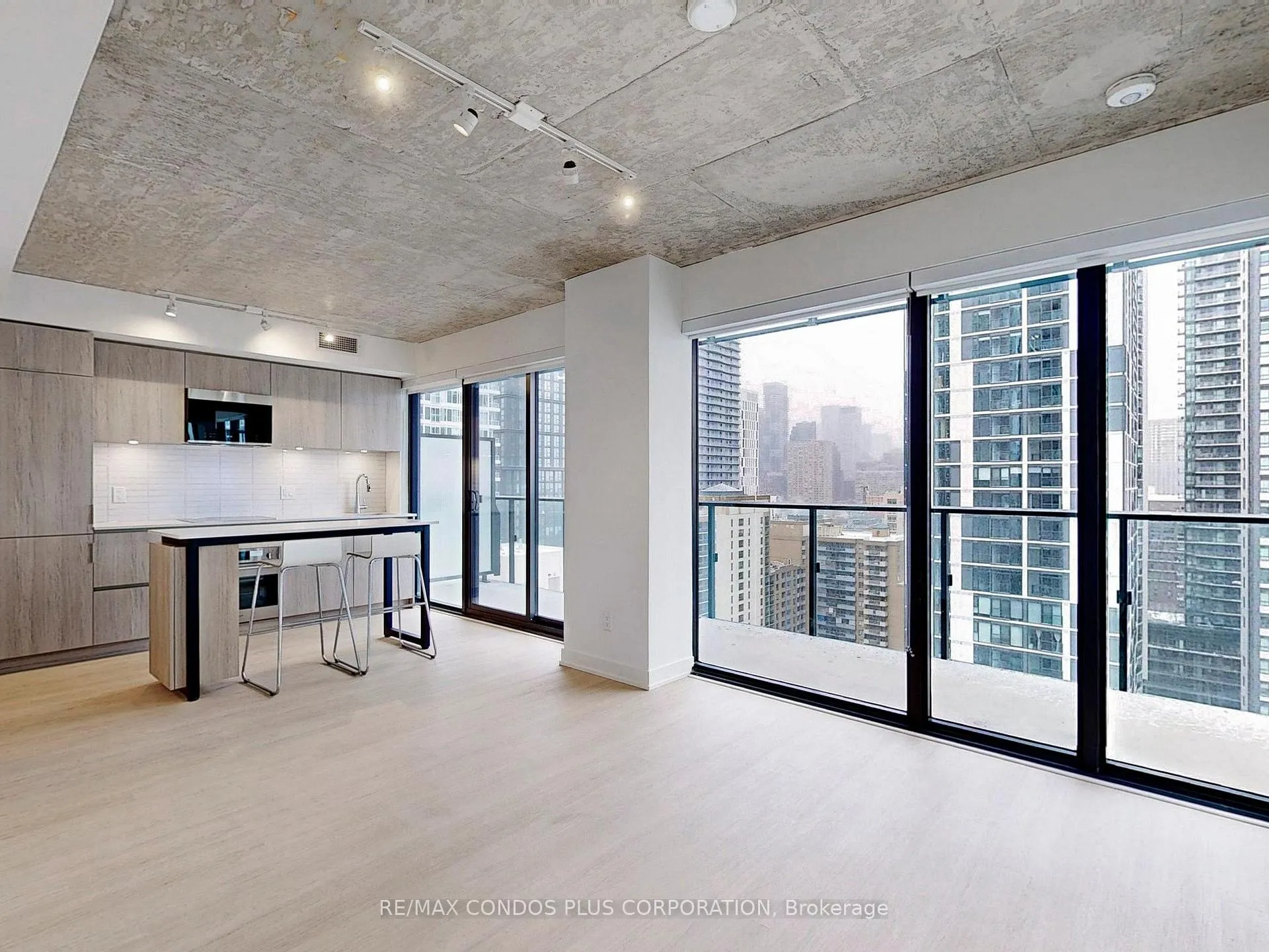 Photo 9 of Unit 1905, 47 Mutual Street, Toronto, Church-Yonge Corridor — HOMEH