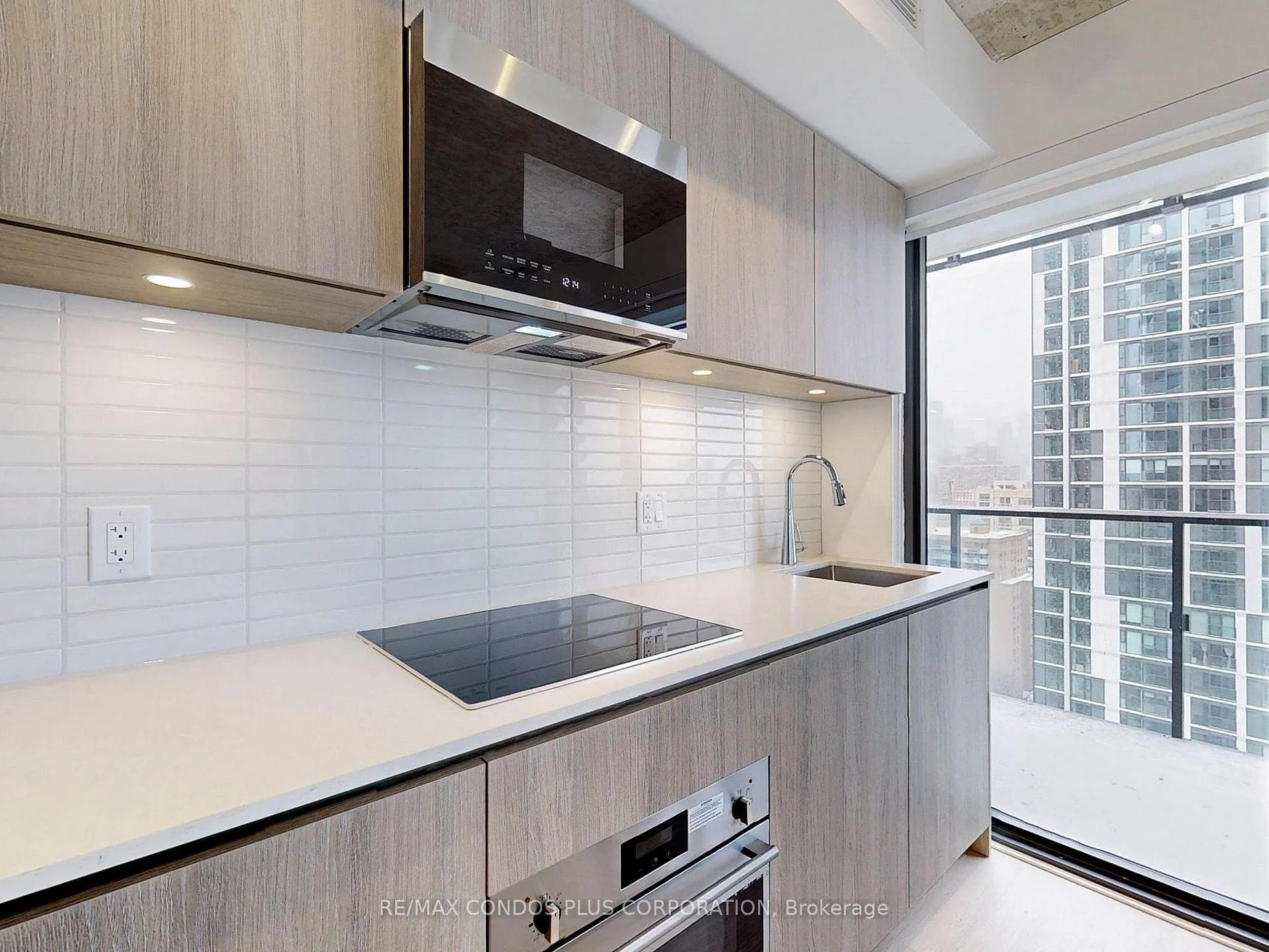 Photo 13 of Unit 1905, 47 Mutual Street, Toronto, Church-Yonge Corridor — HOMEH