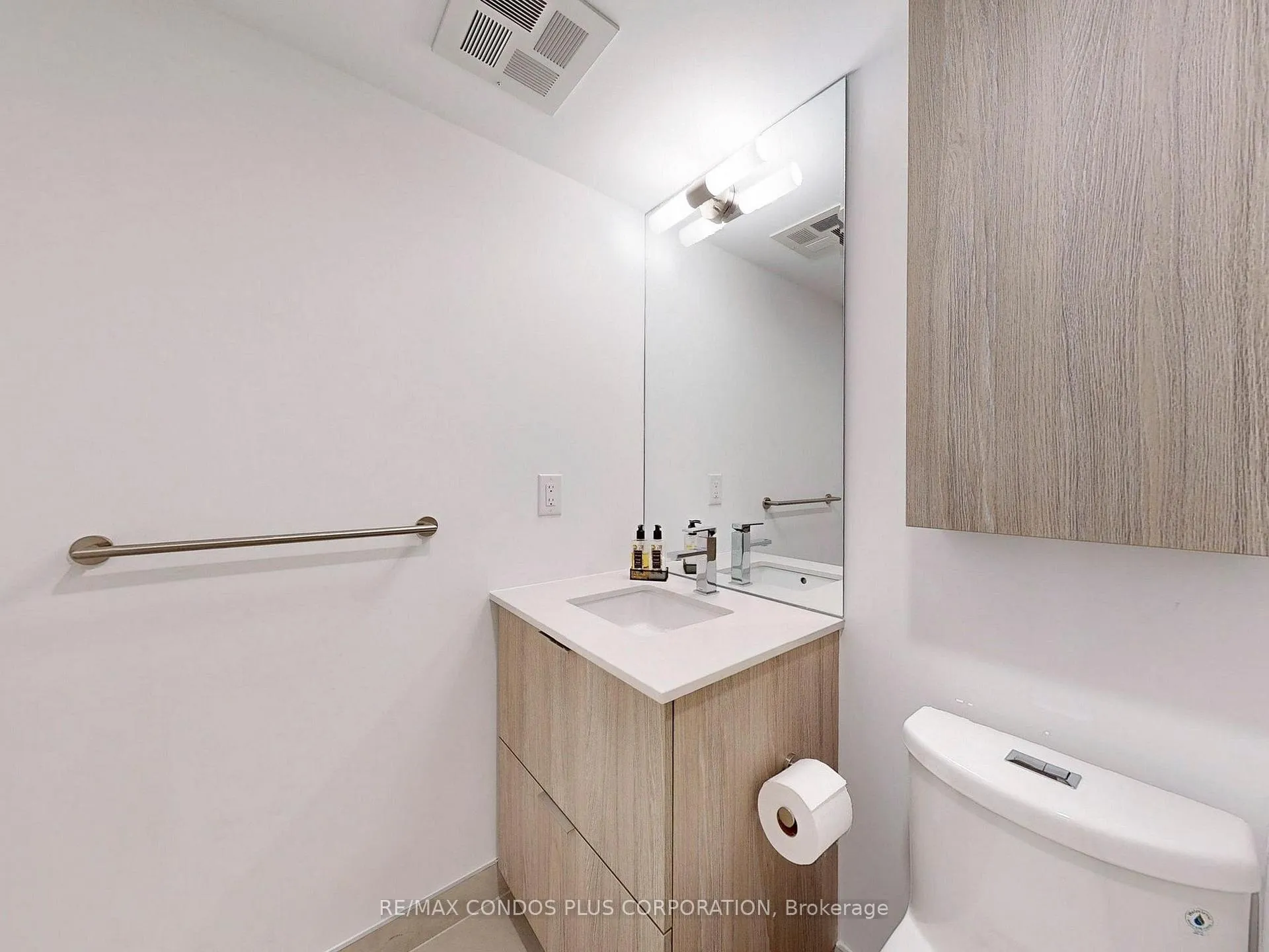 Photo 34 of Unit 1905, 47 Mutual Street, Toronto, Church-Yonge Corridor — HOMEH