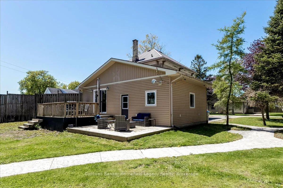 Photo 37 of 148 Church Street Avenue S, South Huron, Stephen — HOMEH