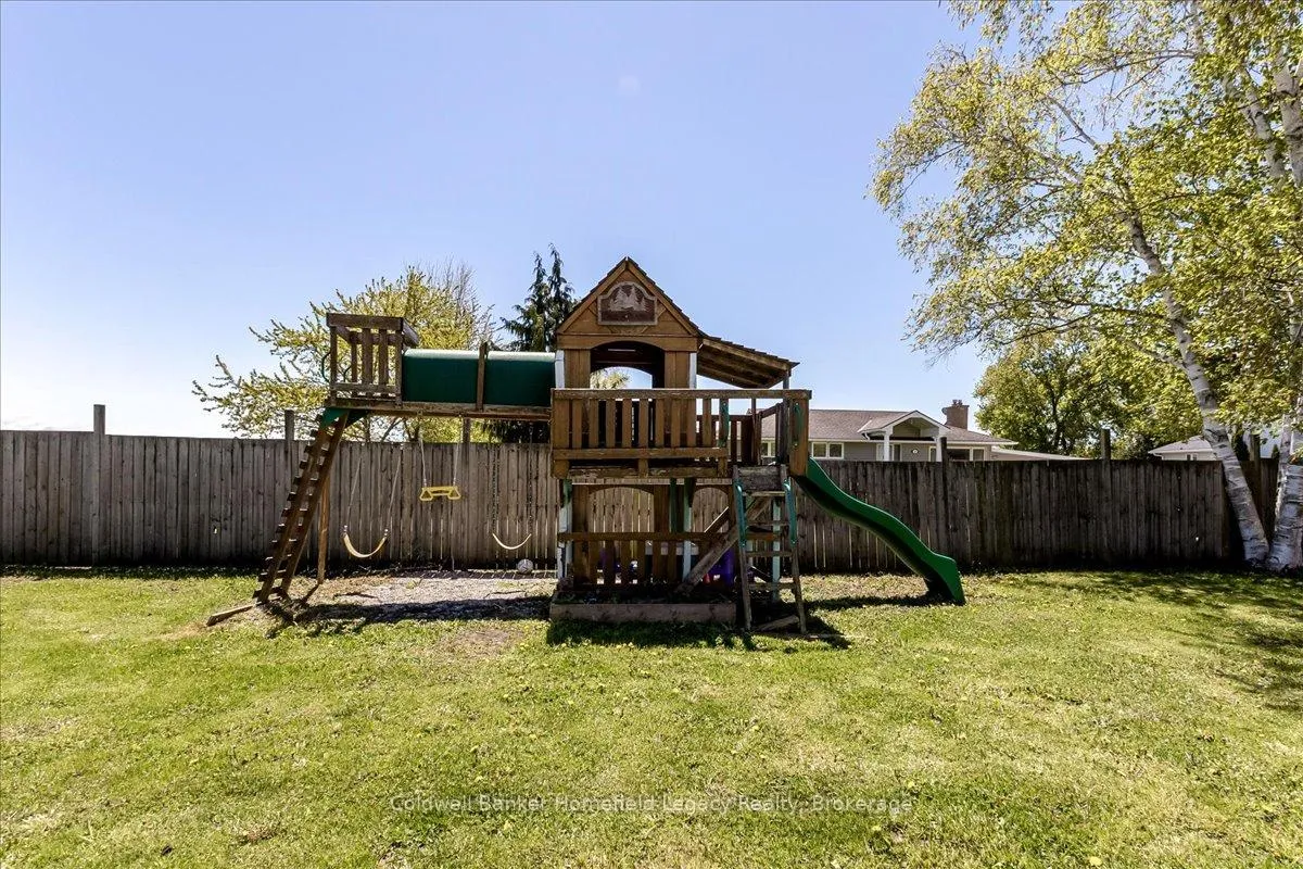 Photo 48 of 148 Church Street Avenue S, South Huron, Stephen — HOMEH