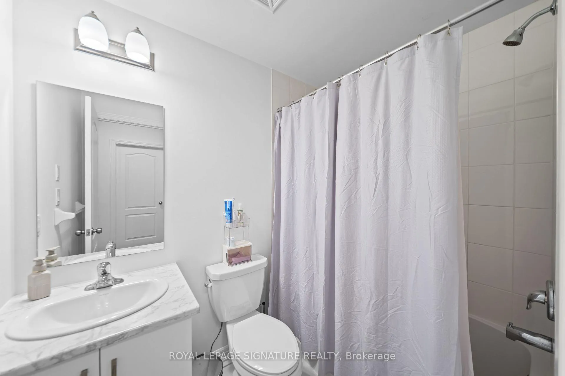 Photo 25 of 429 Dougall Avenue, Caledon, Rural Caledon — HOMEH