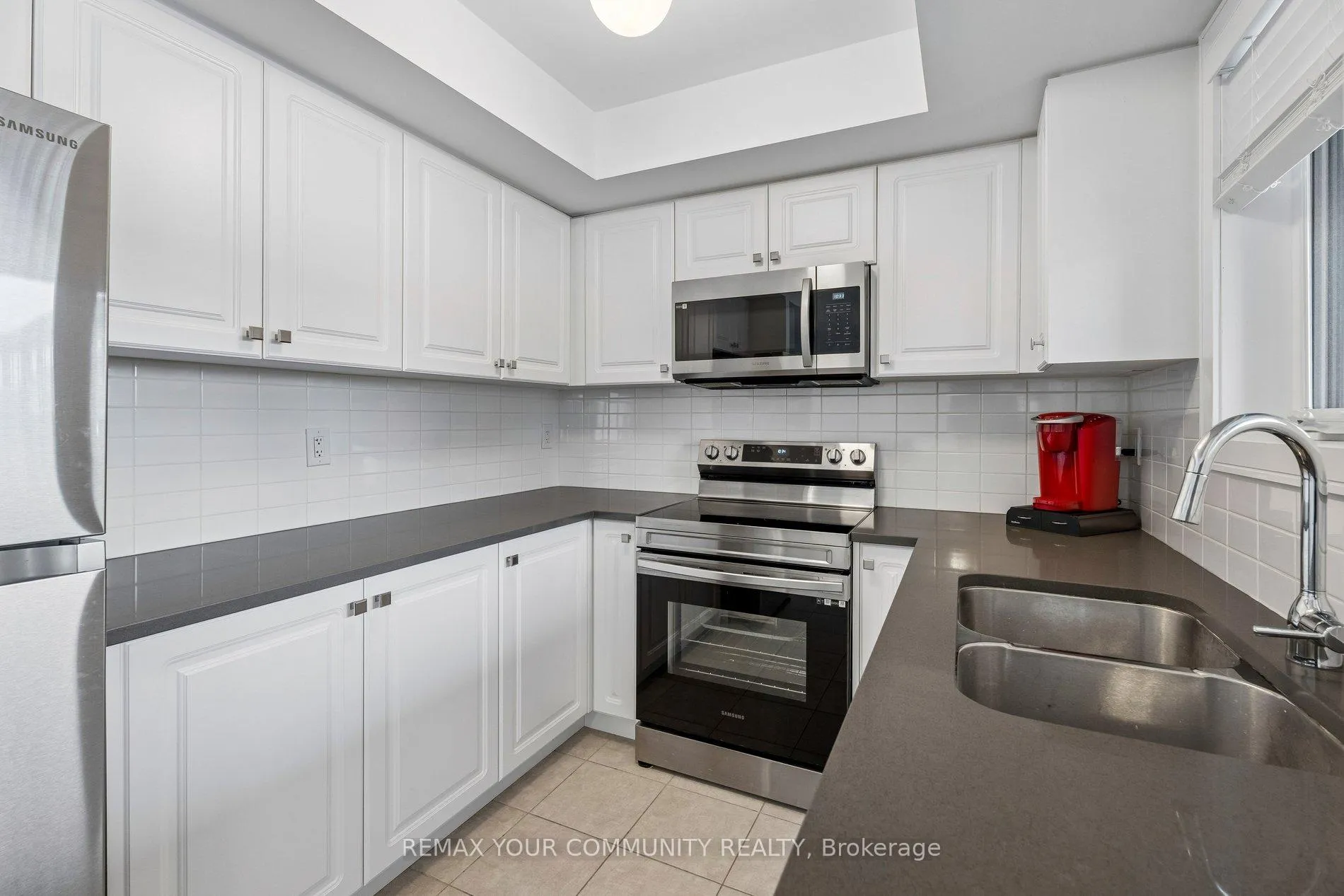 Photo 15 of 117 Appletree Lane, Barrie, Innis-Shore — HOMEH