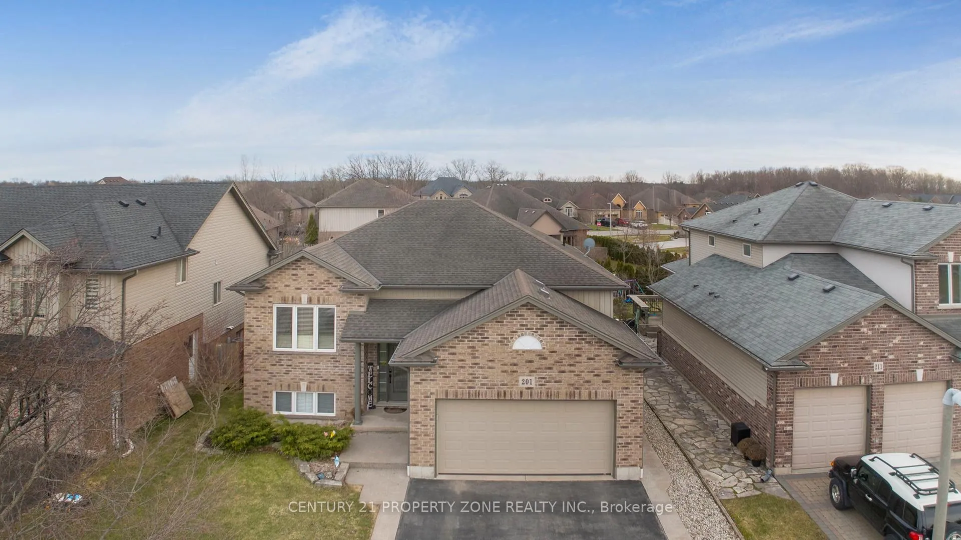 Photo 3 of 201 Gaiser Road, Welland, Coyle Creek — HOMEH