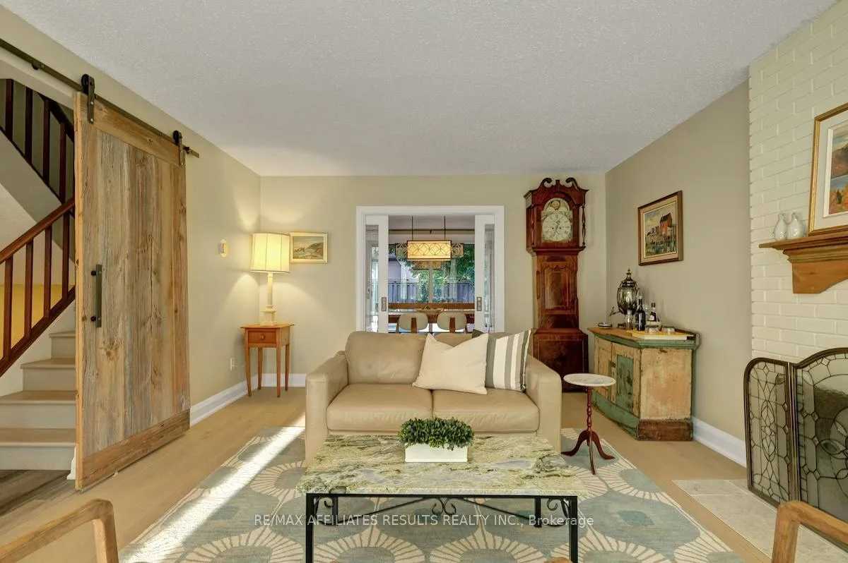 Photo 8 of 5 Tiffany Crescent, Ottawa, Kanata - Beaverbrook — HOMEH