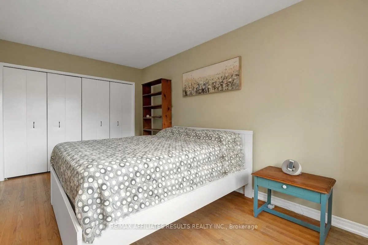 Photo 33 of 5 Tiffany Crescent, Ottawa, Kanata - Beaverbrook — HOMEH