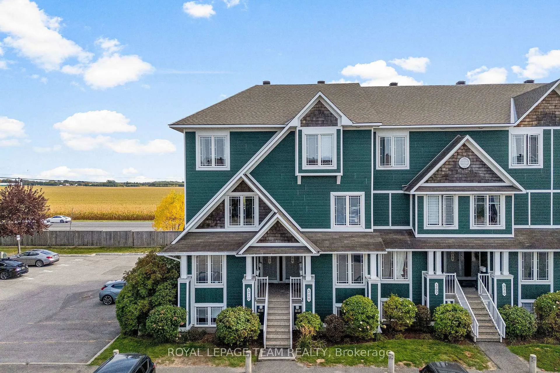 Photo 2 of 368 Crownridge Drive, Ottawa, Kanata - Emerald Meadows/Trailwest — HOMEH