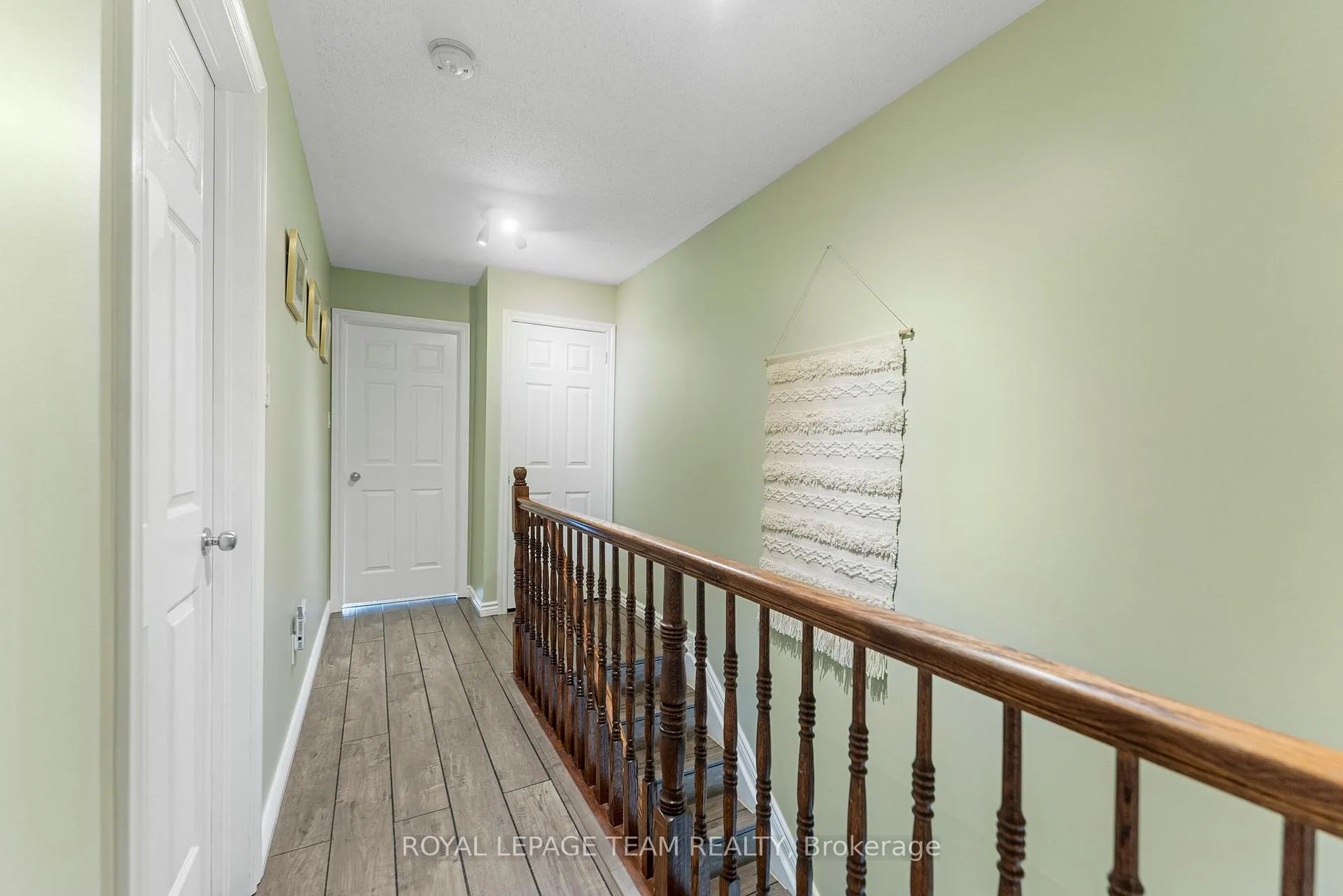 Photo 22 of 368 Crownridge Drive, Ottawa, Kanata - Emerald Meadows/Trailwest — HOMEH