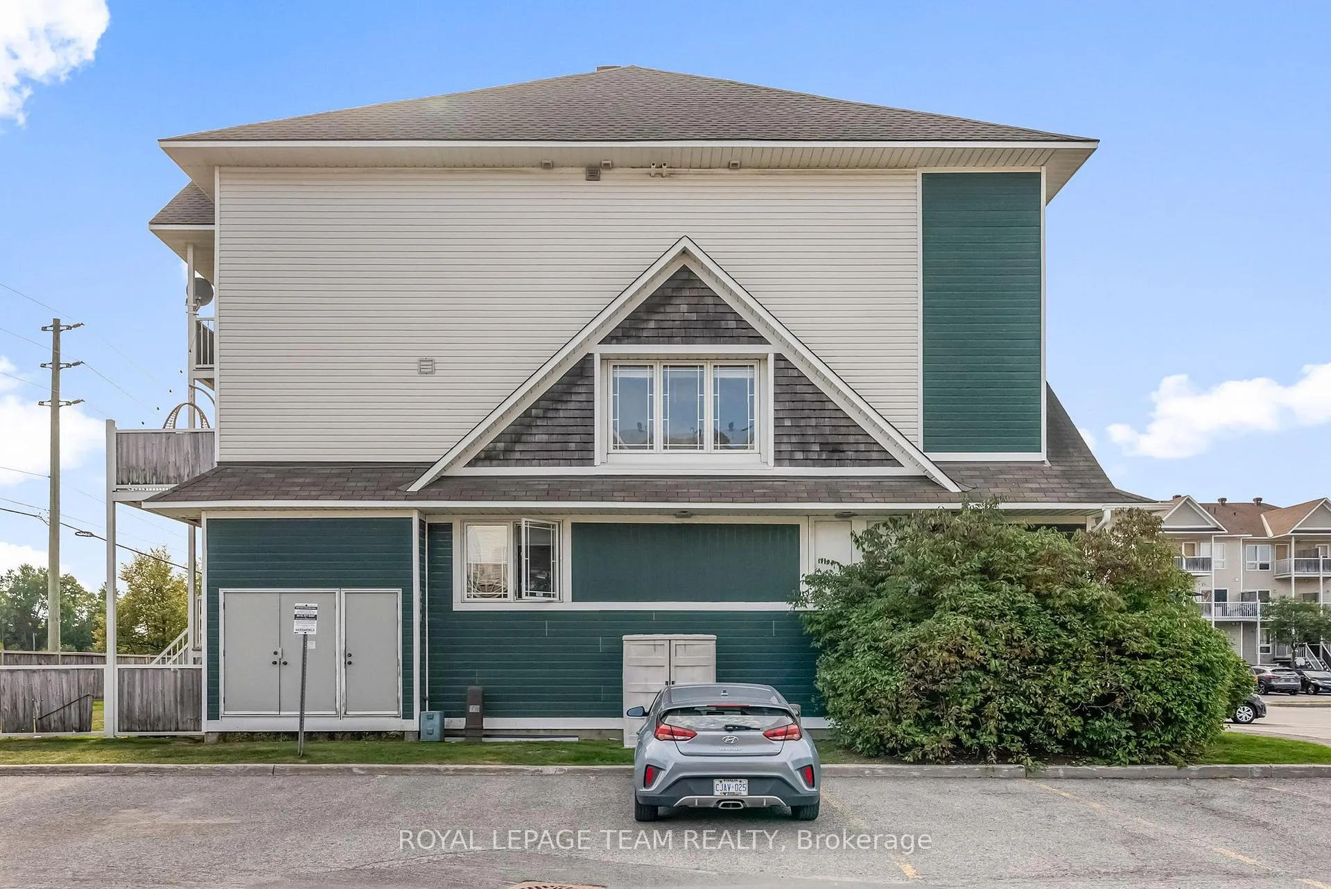 Photo 37 of 368 Crownridge Drive, Ottawa, Kanata - Emerald Meadows/Trailwest — HOMEH