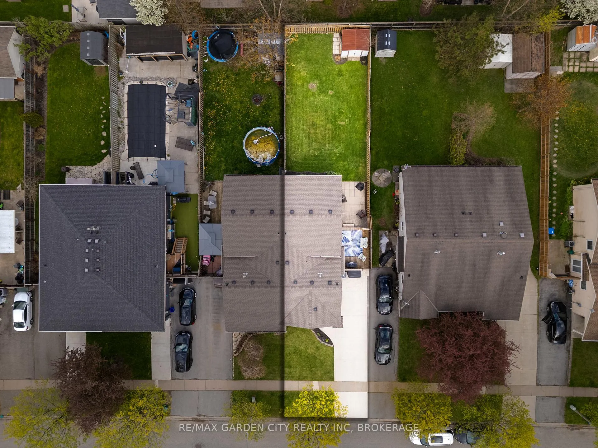 Photo 42 of 28 Fox Trail Drive, St. Catharines, Rykert/Vansickle — HOMEH