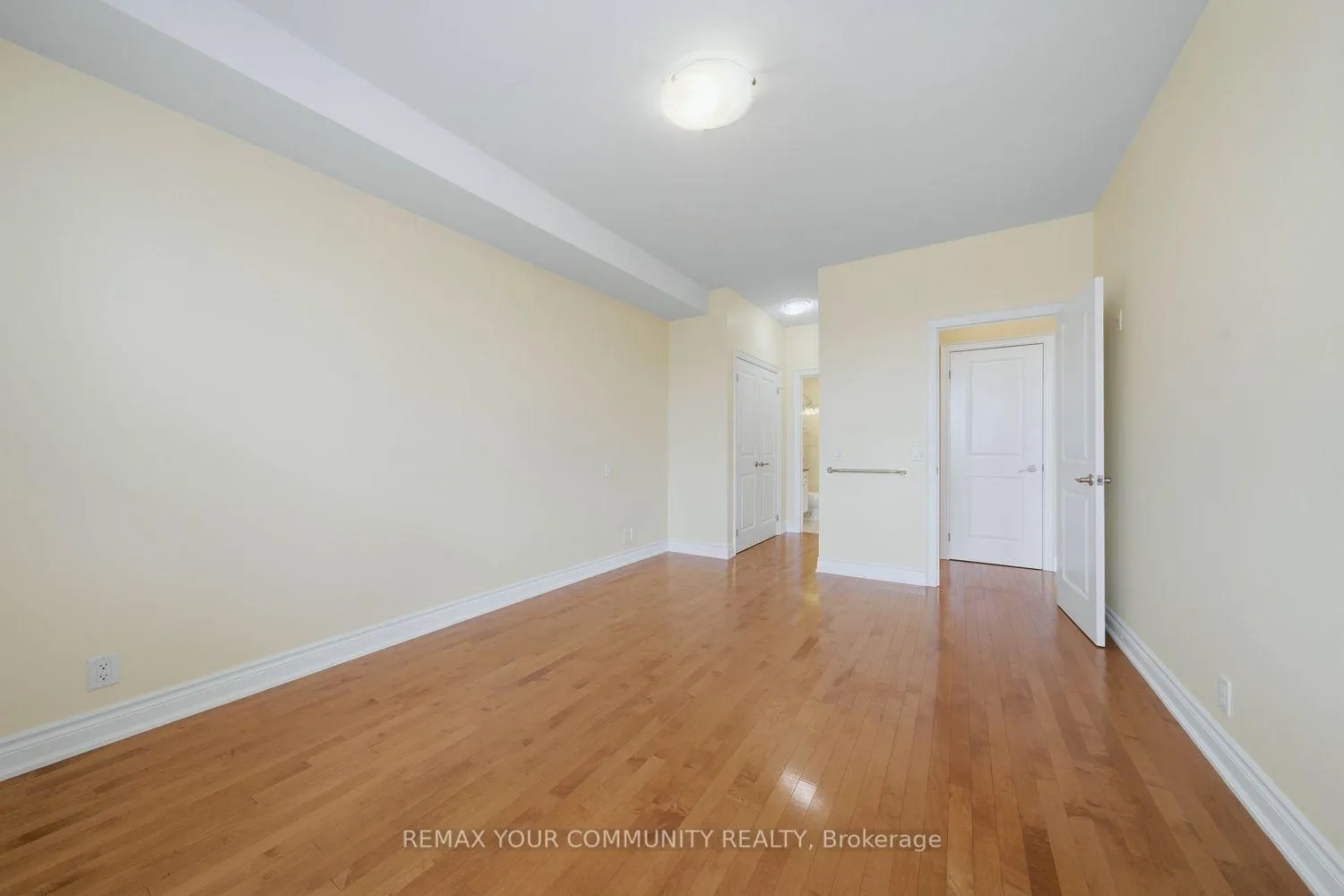 Photo 21 of Unit 313, 9519 Keele Street, Vaughan, Maple — HOMEH