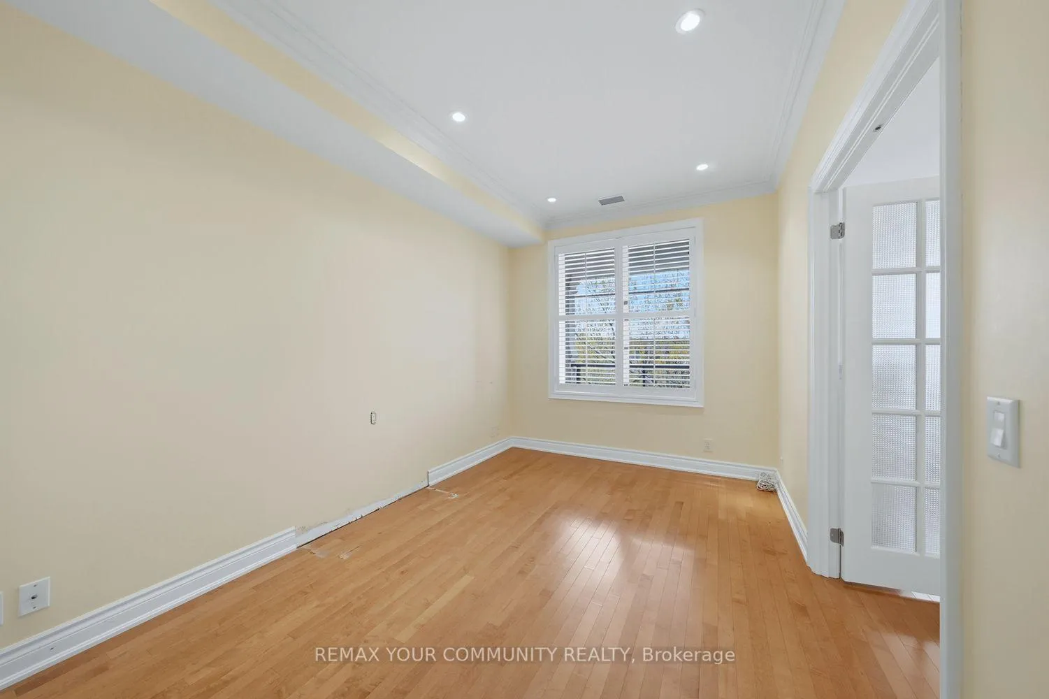 Photo 26 of Unit 313, 9519 Keele Street, Vaughan, Maple — HOMEH