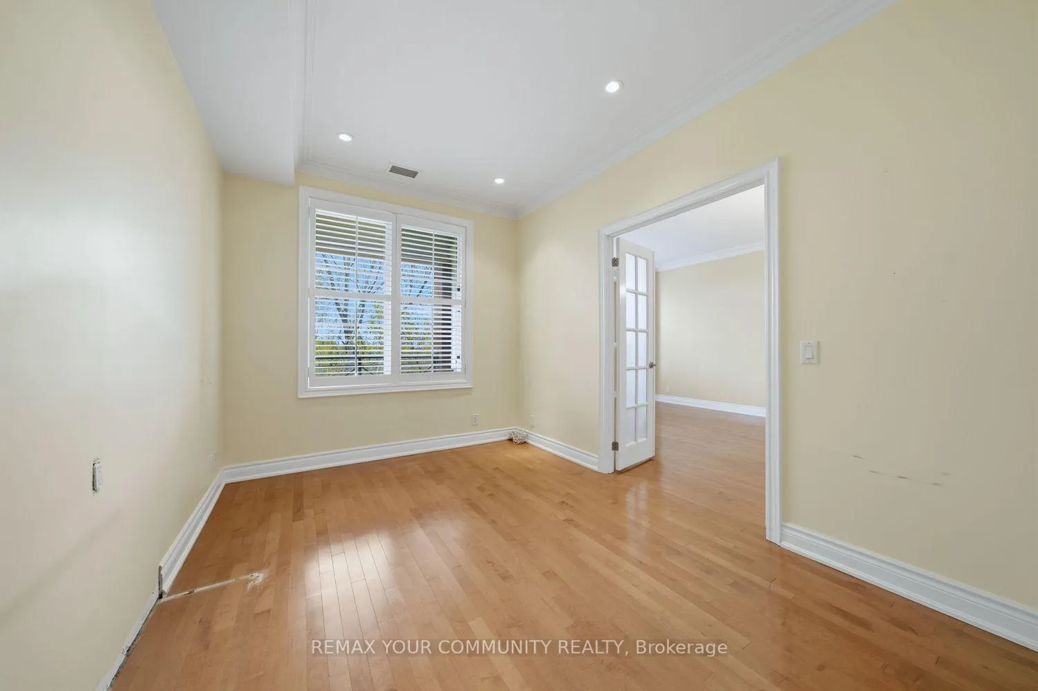 Photo 27 of Unit 313, 9519 Keele Street, Vaughan, Maple — HOMEH