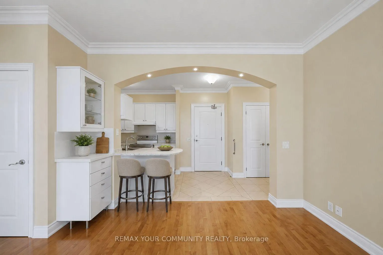 Photo 45 of Unit 313, 9519 Keele Street, Vaughan, Maple — HOMEH
