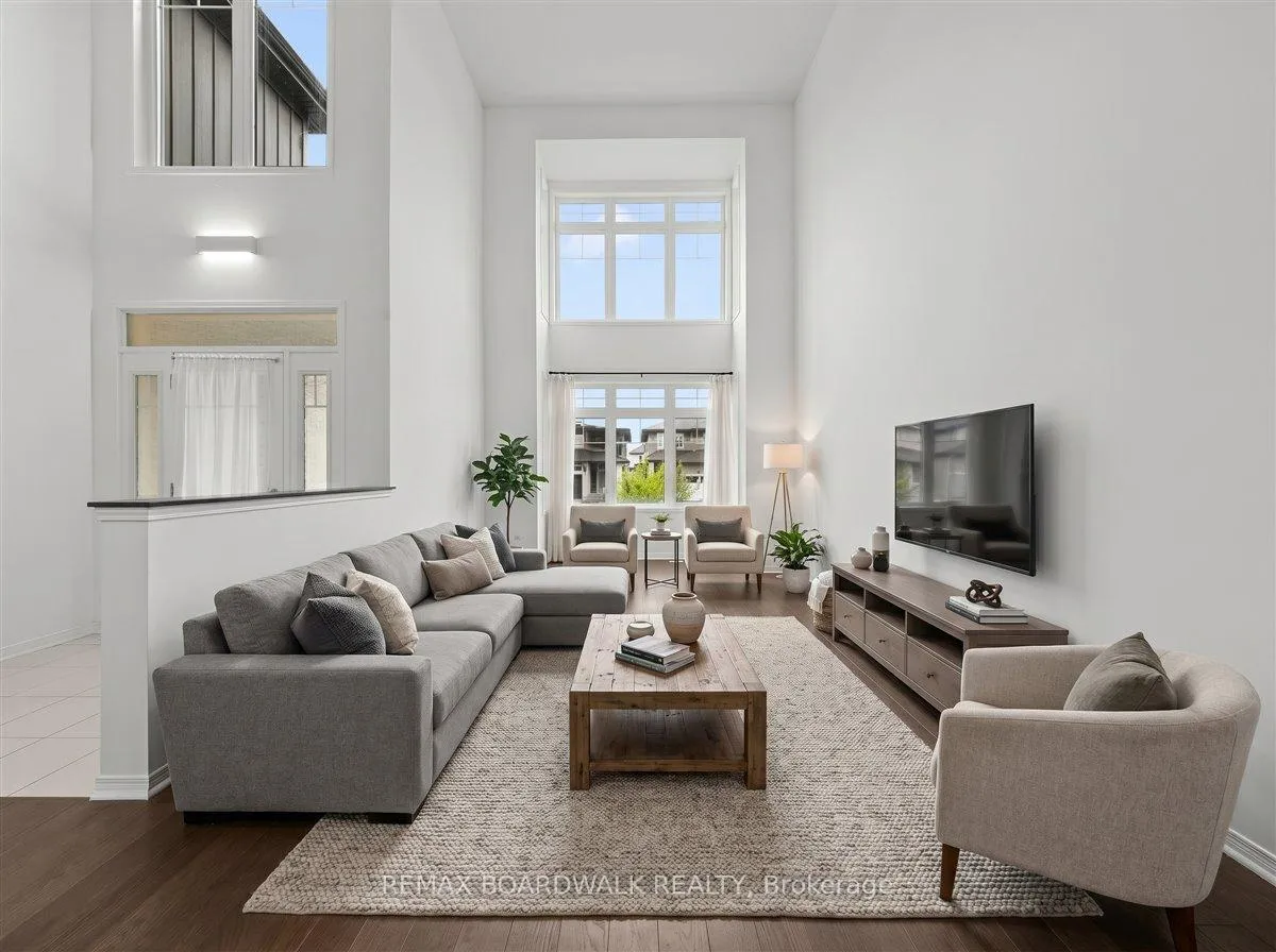Photo 6 of 333 Haliburton Heights, Ottawa, Kanata - Emerald Meadows/Trailwest — HOMEH