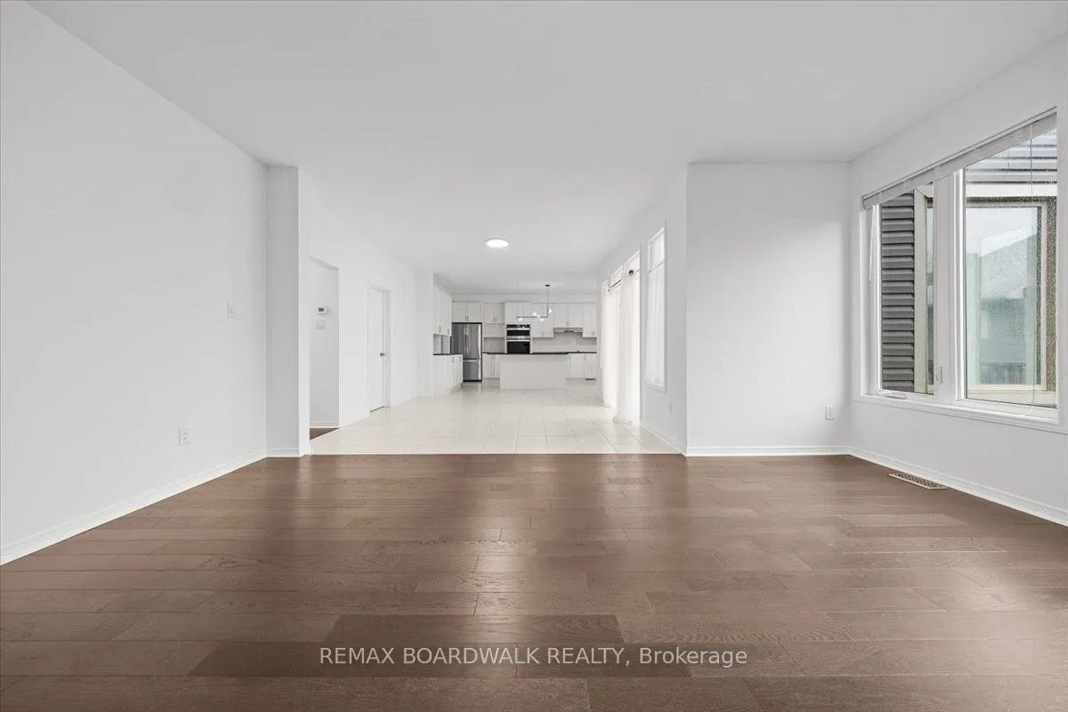 Photo 21 of 333 Haliburton Heights, Ottawa, Kanata - Emerald Meadows/Trailwest — HOMEH