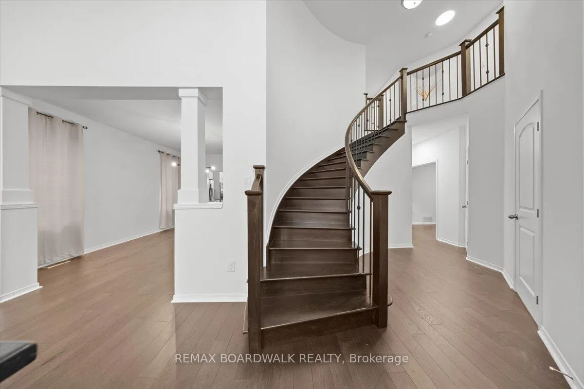 Photo 28 of 333 Haliburton Heights, Ottawa, Kanata - Emerald Meadows/Trailwest — HOMEH