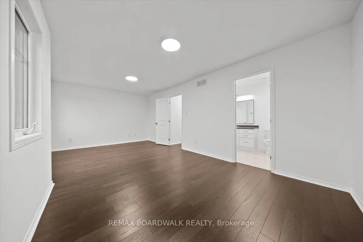 Photo 36 of 333 Haliburton Heights, Ottawa, Kanata - Emerald Meadows/Trailwest — HOMEH