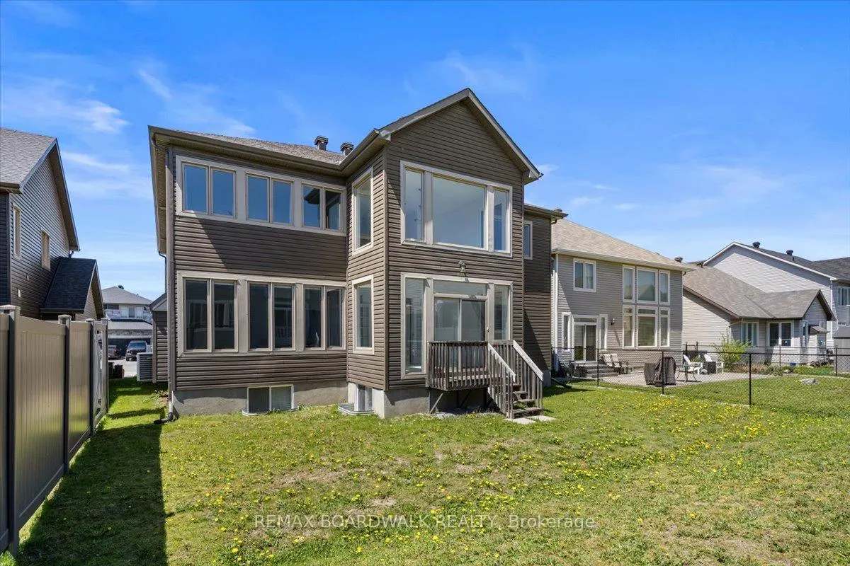 Photo 49 of 333 Haliburton Heights, Ottawa, Kanata - Emerald Meadows/Trailwest — HOMEH