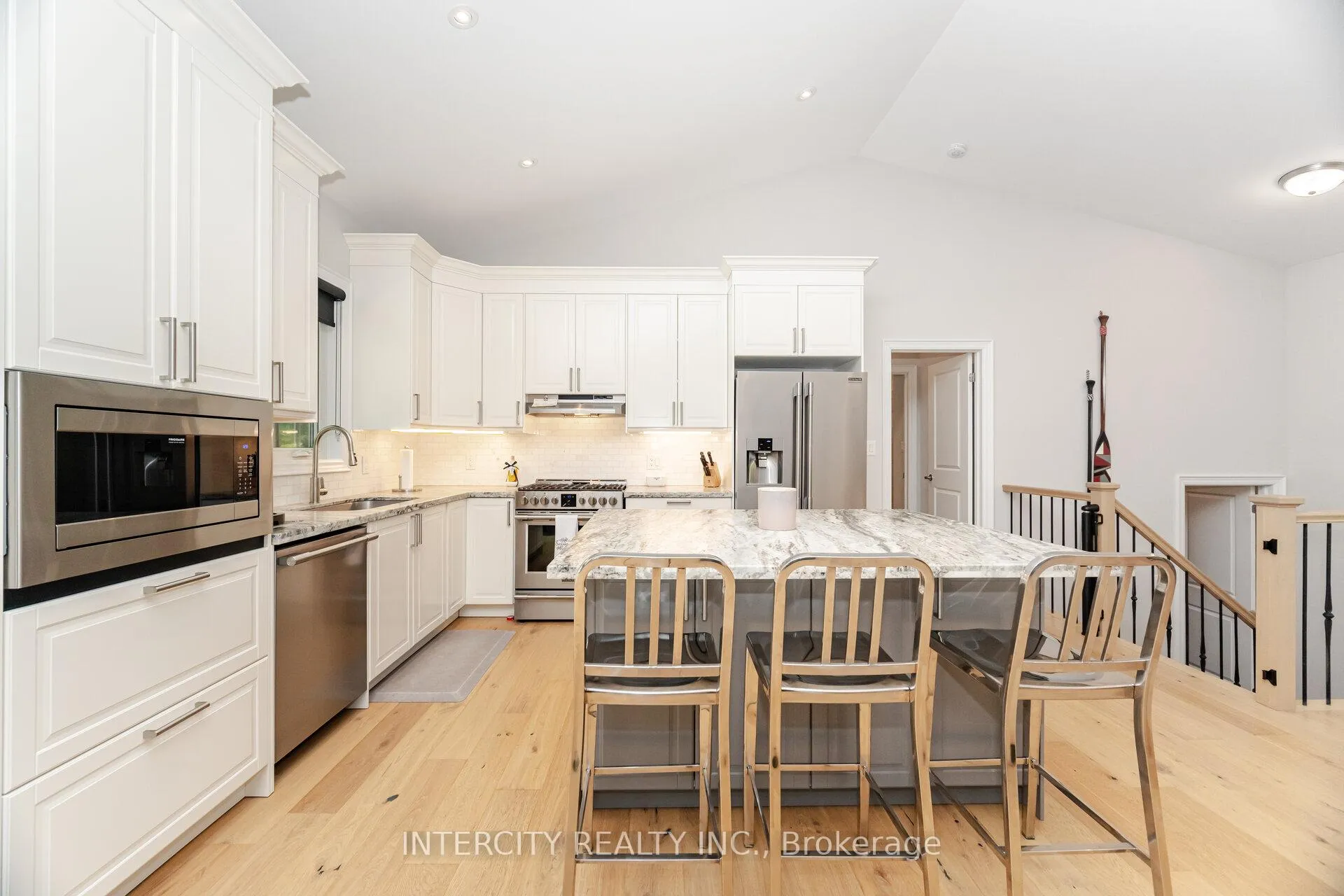 Photo 11 of 41 Tall Pines Drive, Tiny, Rural Tiny — HOMEH