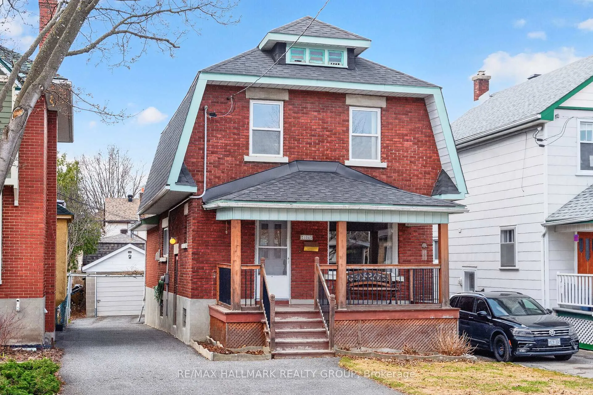 Photo 2 of 104 Grange Avenue, Ottawa, Ottawa West — HOMEH