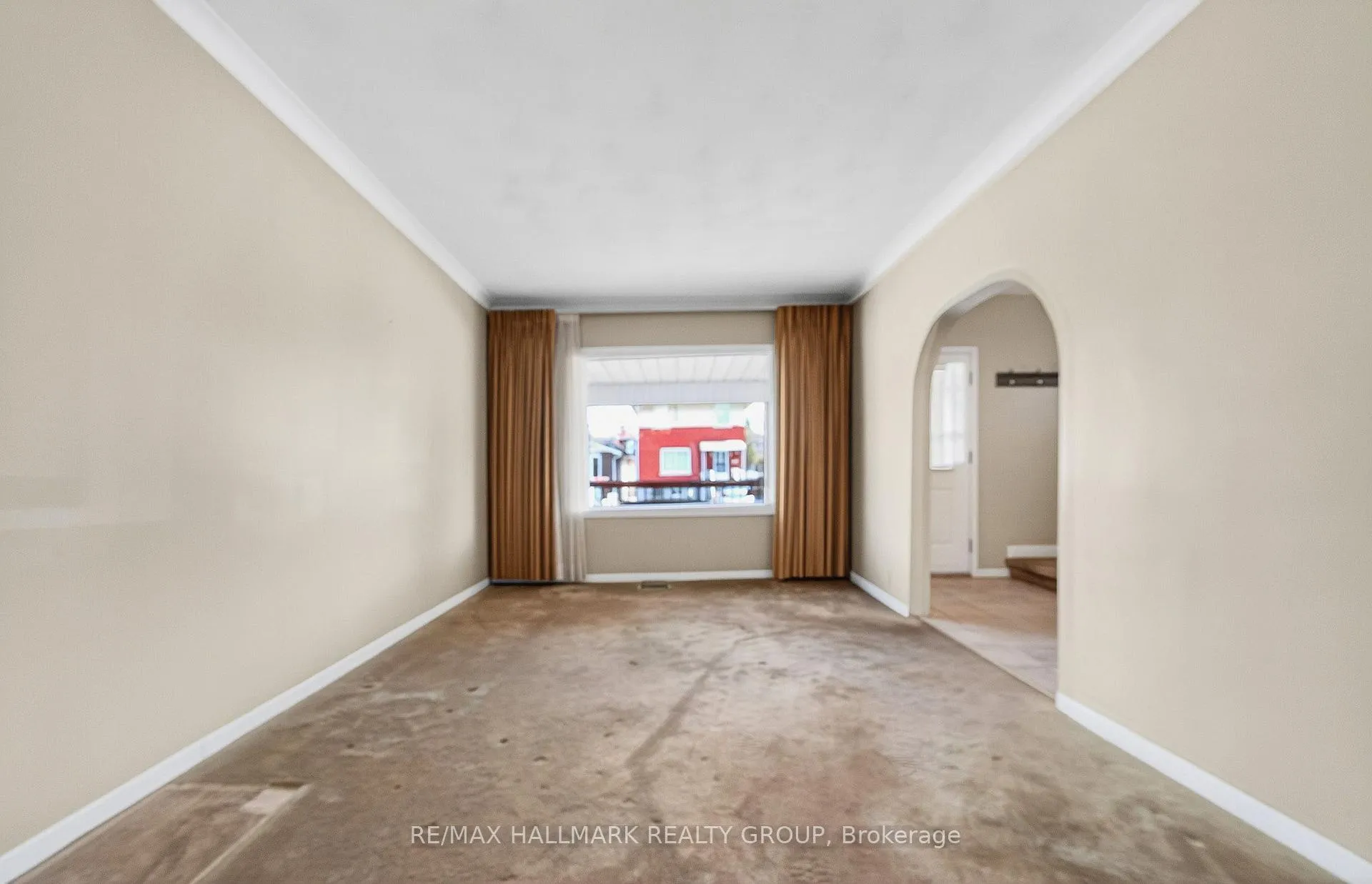 Photo 11 of 104 Grange Avenue, Ottawa, Ottawa West — HOMEH