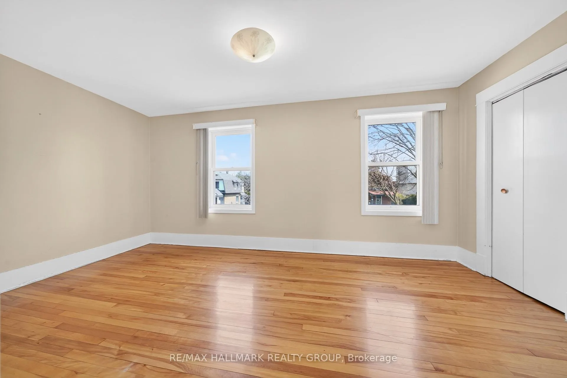 Photo 29 of 104 Grange Avenue, Ottawa, Ottawa West — HOMEH