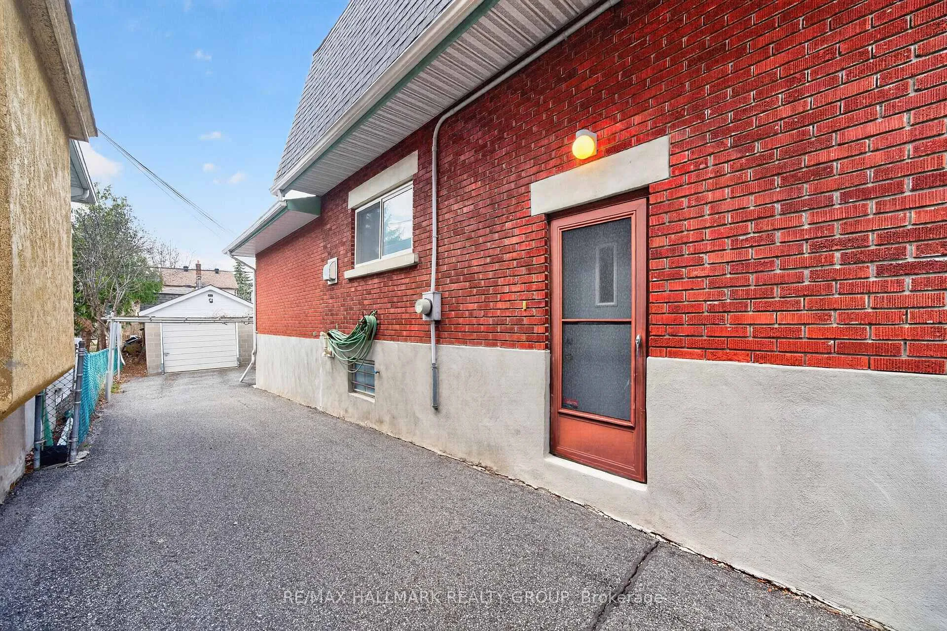 Photo 45 of 104 Grange Avenue, Ottawa, Ottawa West — HOMEH
