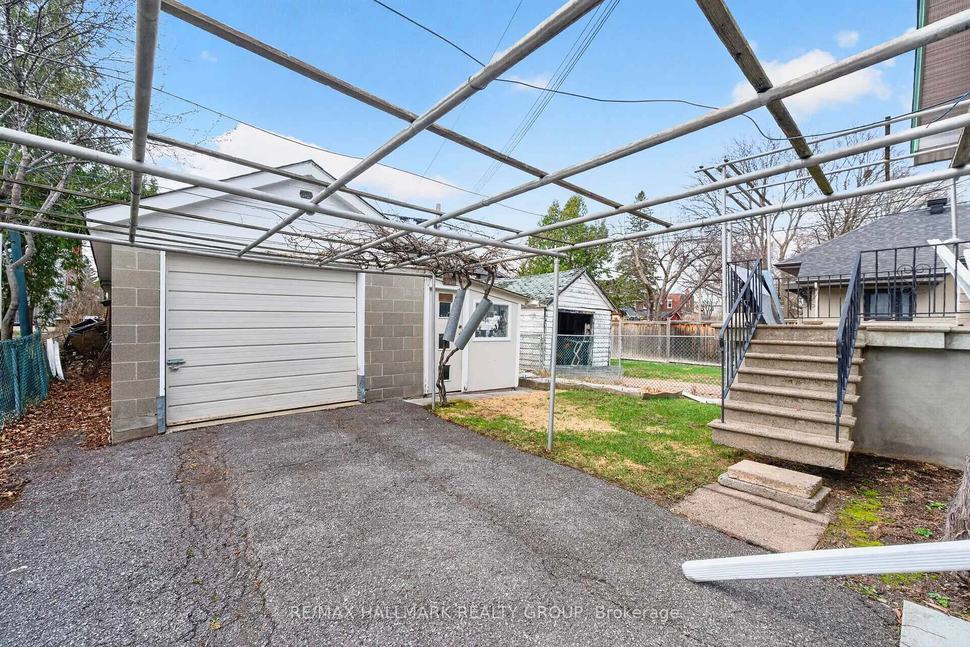 Photo 47 of 104 Grange Avenue, Ottawa, Ottawa West — HOMEH