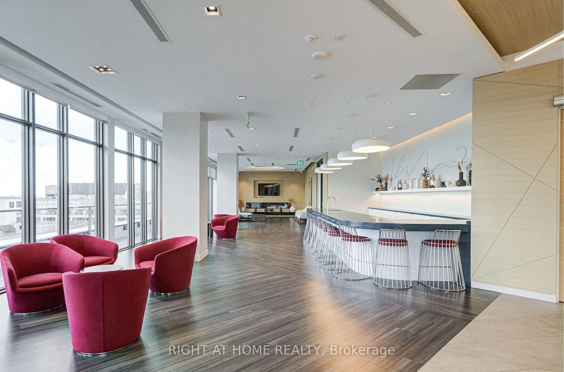 Photo 7 of Unit 2815 E, 70 Princess Street E, Toronto, Waterfront Communities — HOMEH