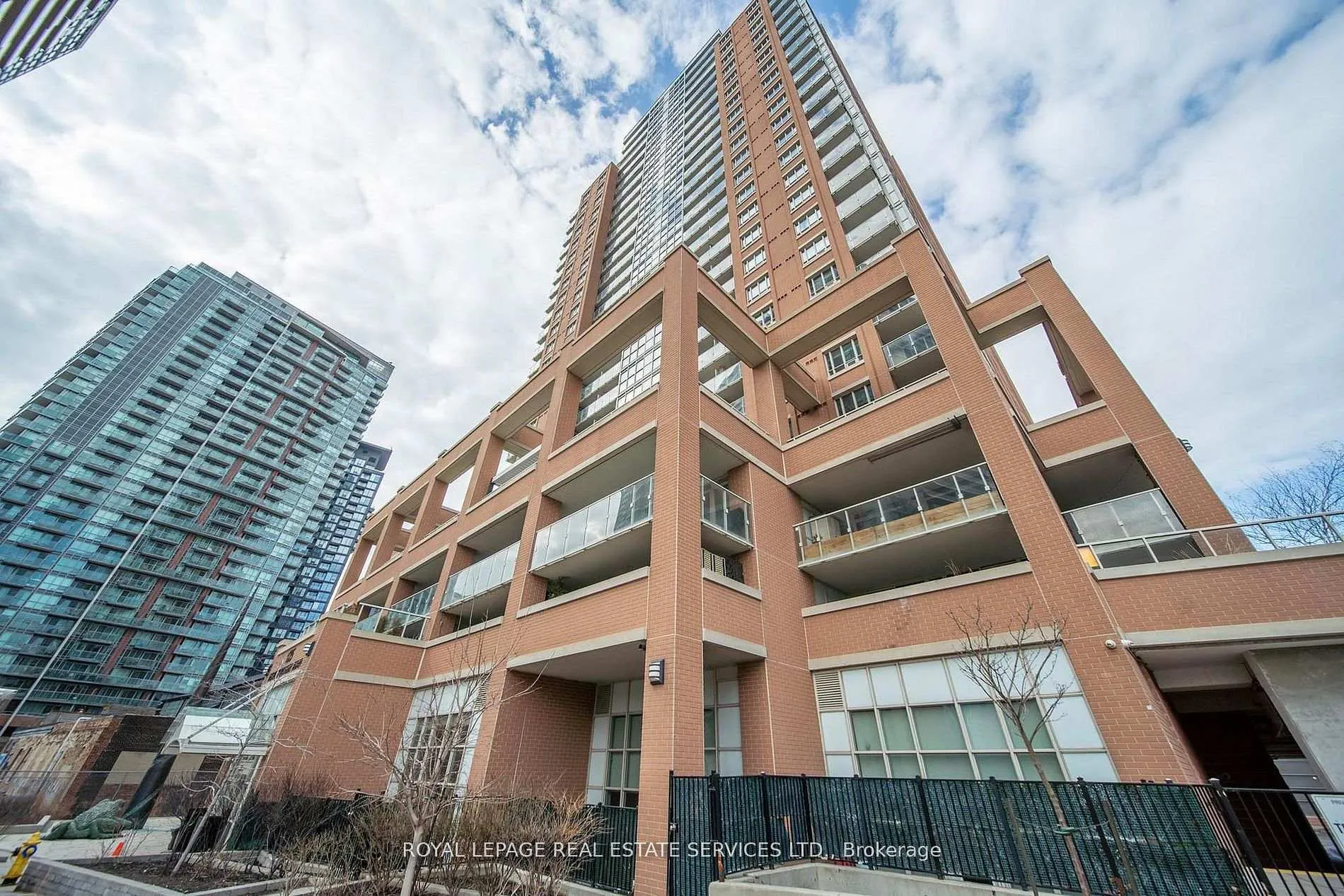 Photo 1 of Unit 502, 125 Western Battery Road, Toronto, Niagara — HOMEH