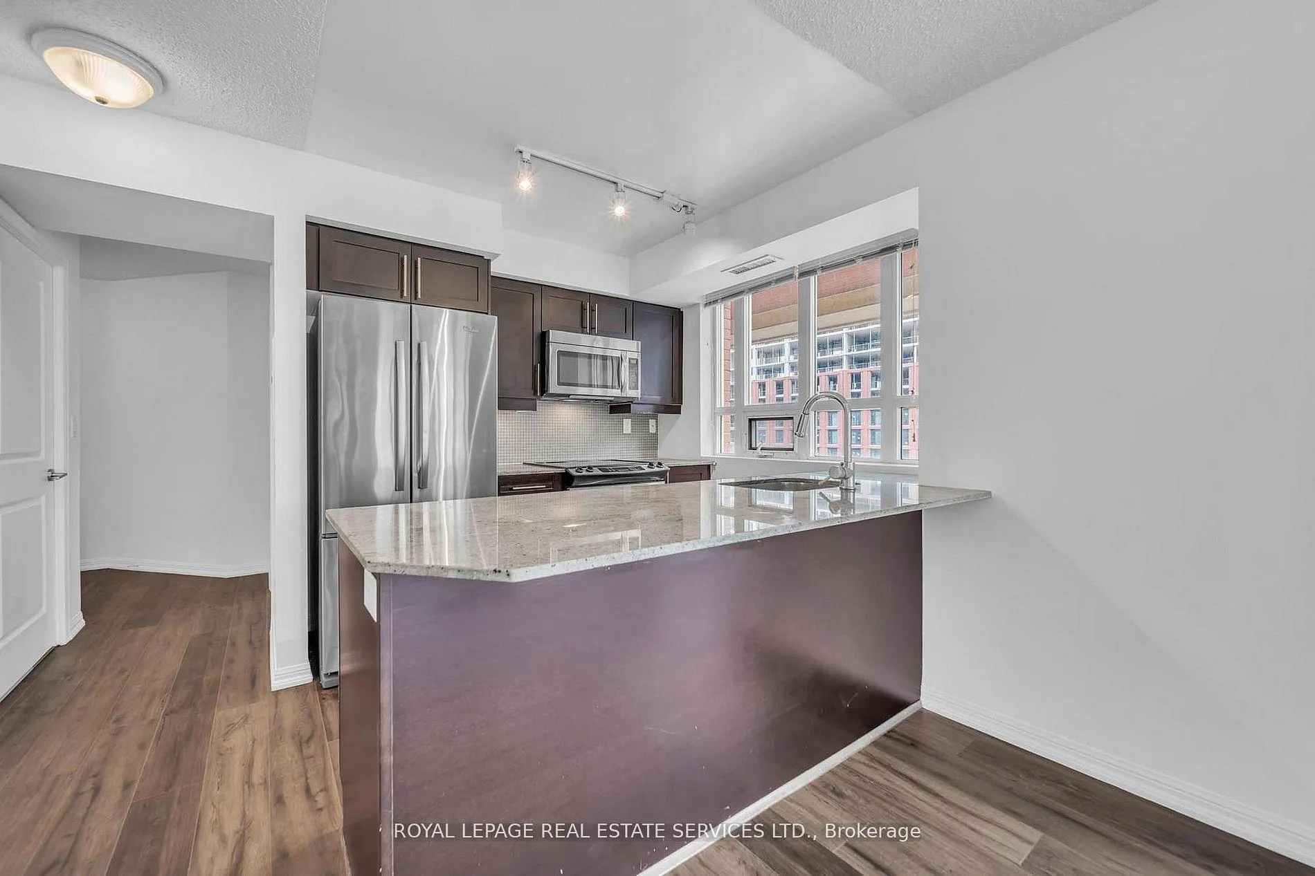 Photo 11 of Unit 502, 125 Western Battery Road, Toronto, Niagara — HOMEH