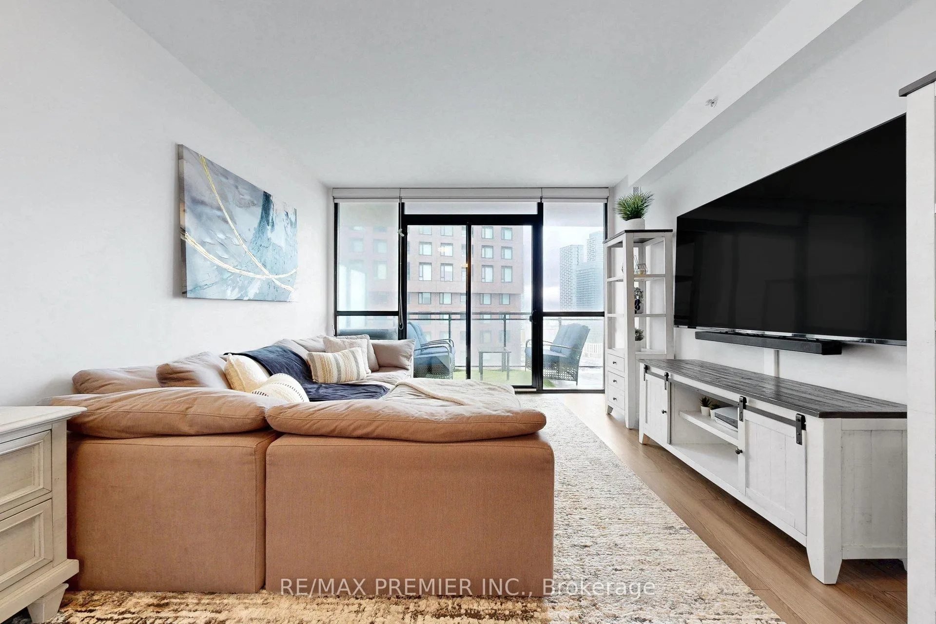 Photo 19 of Unit 1807, 2910 Highway 7, Vaughan, Concord — HOMEH